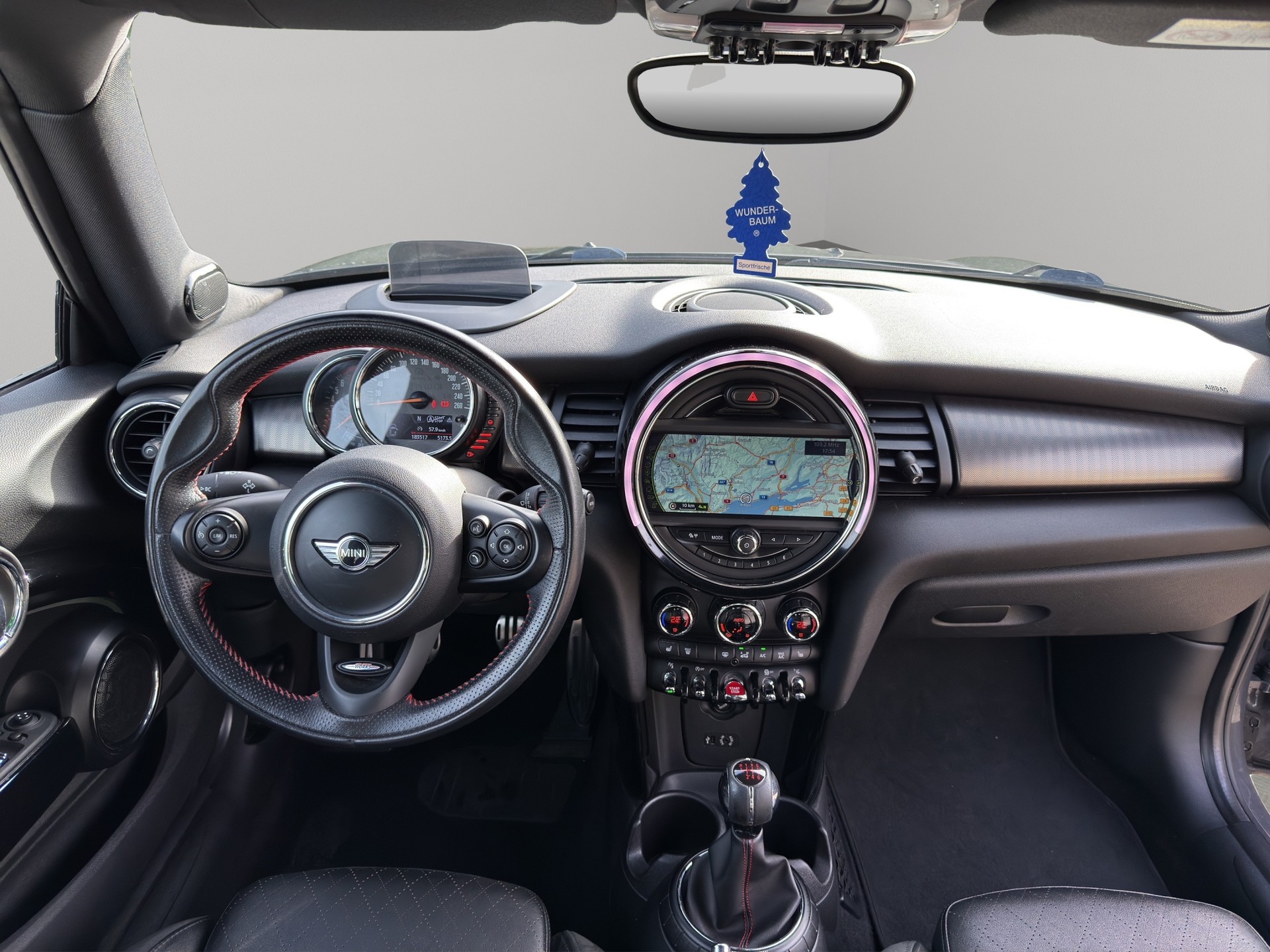 MINI Cooper S John Cooper Works-image-18