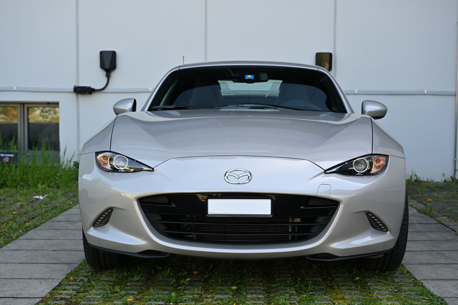 MAZDA RF 184-image-1