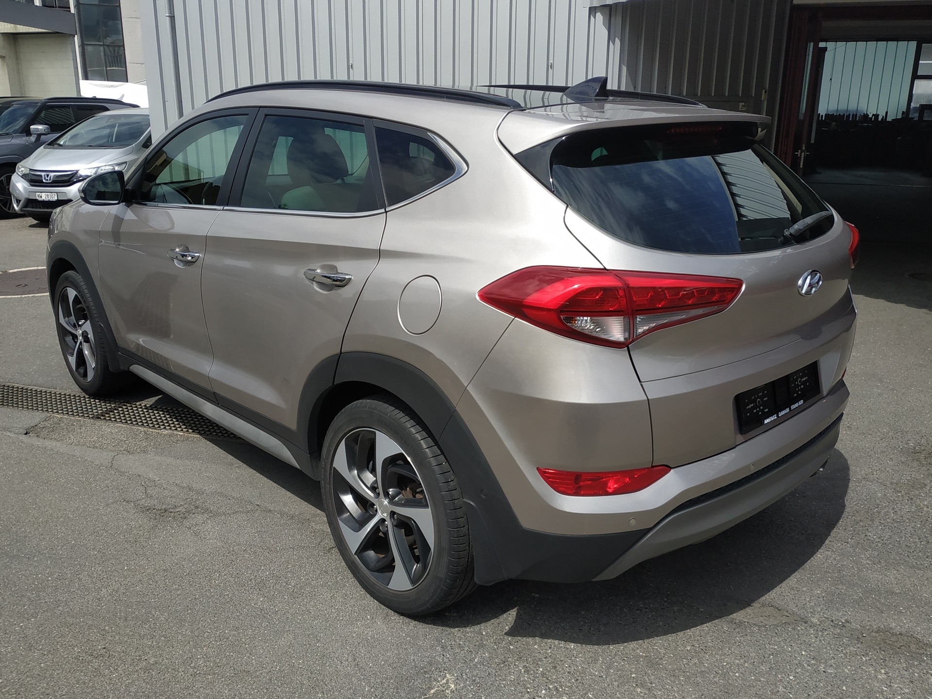 HYUNDAI Tucson 1.6 TGDI Vertex 4WD Automatic-image-3