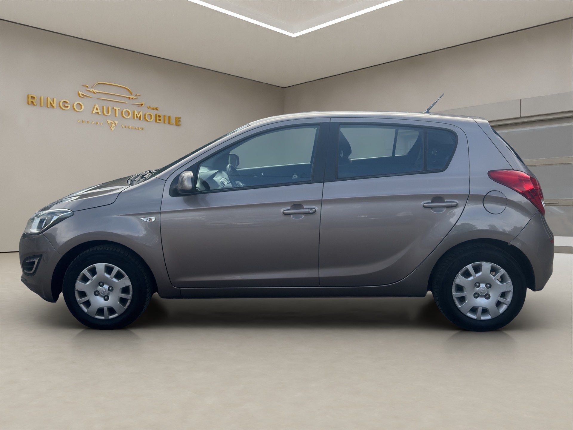 HYUNDAI i20 1.2 GO!-showroom-element-3