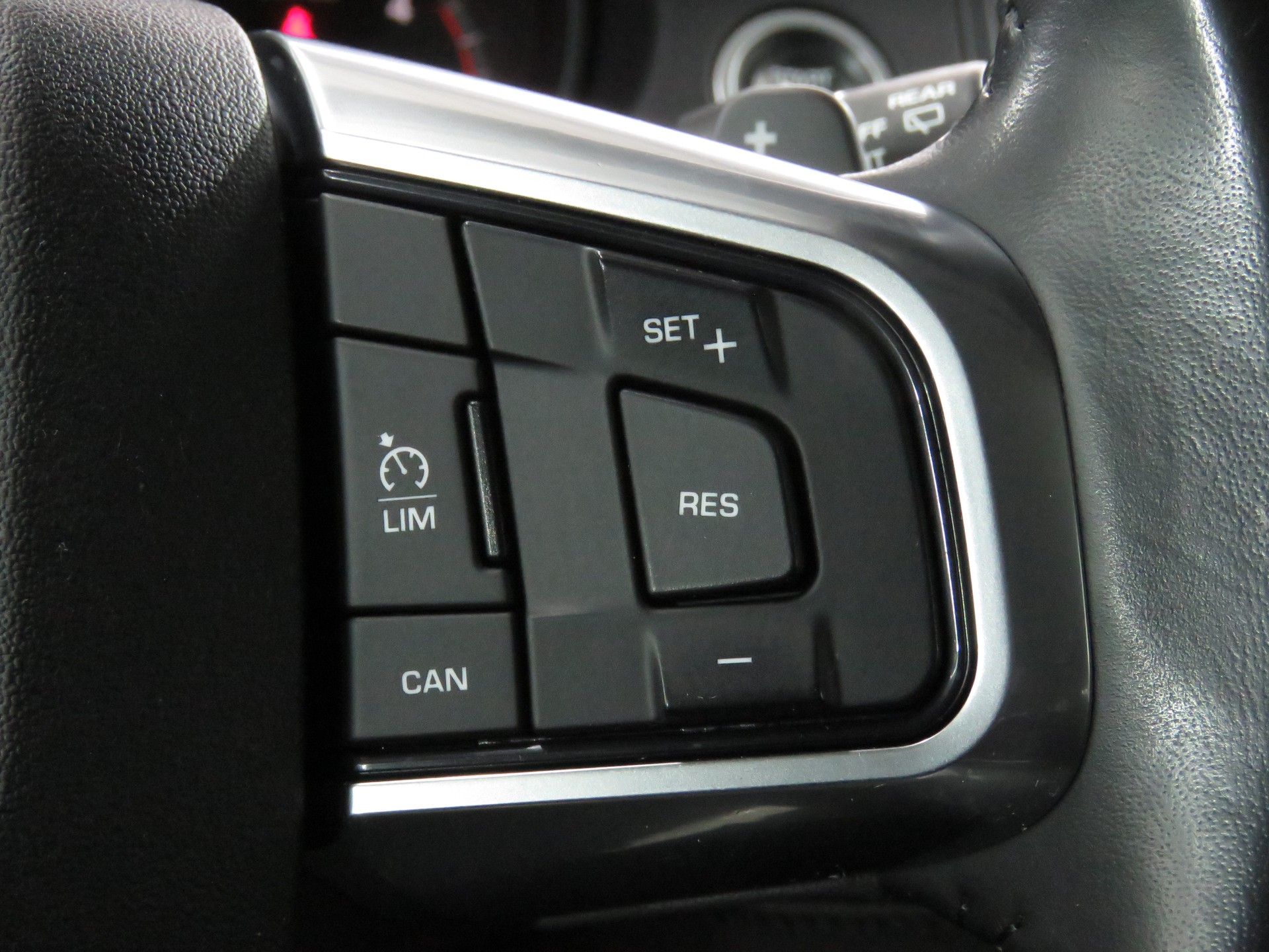 LAND ROVER Discovery Sport 2.0 TD4 Pure AT9 (AHK 2.2 t, Automat) Fixpreis !!!-image-20