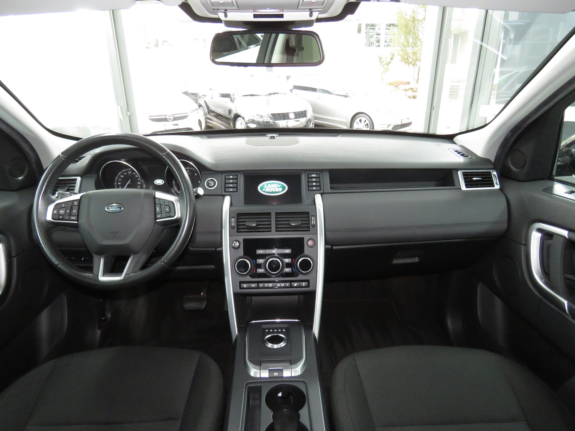LAND ROVER Discovery Sport 2.0 TD4 Pure AT9 (AHK 2.2 t, Automat) Fixpreis !!!-image-13