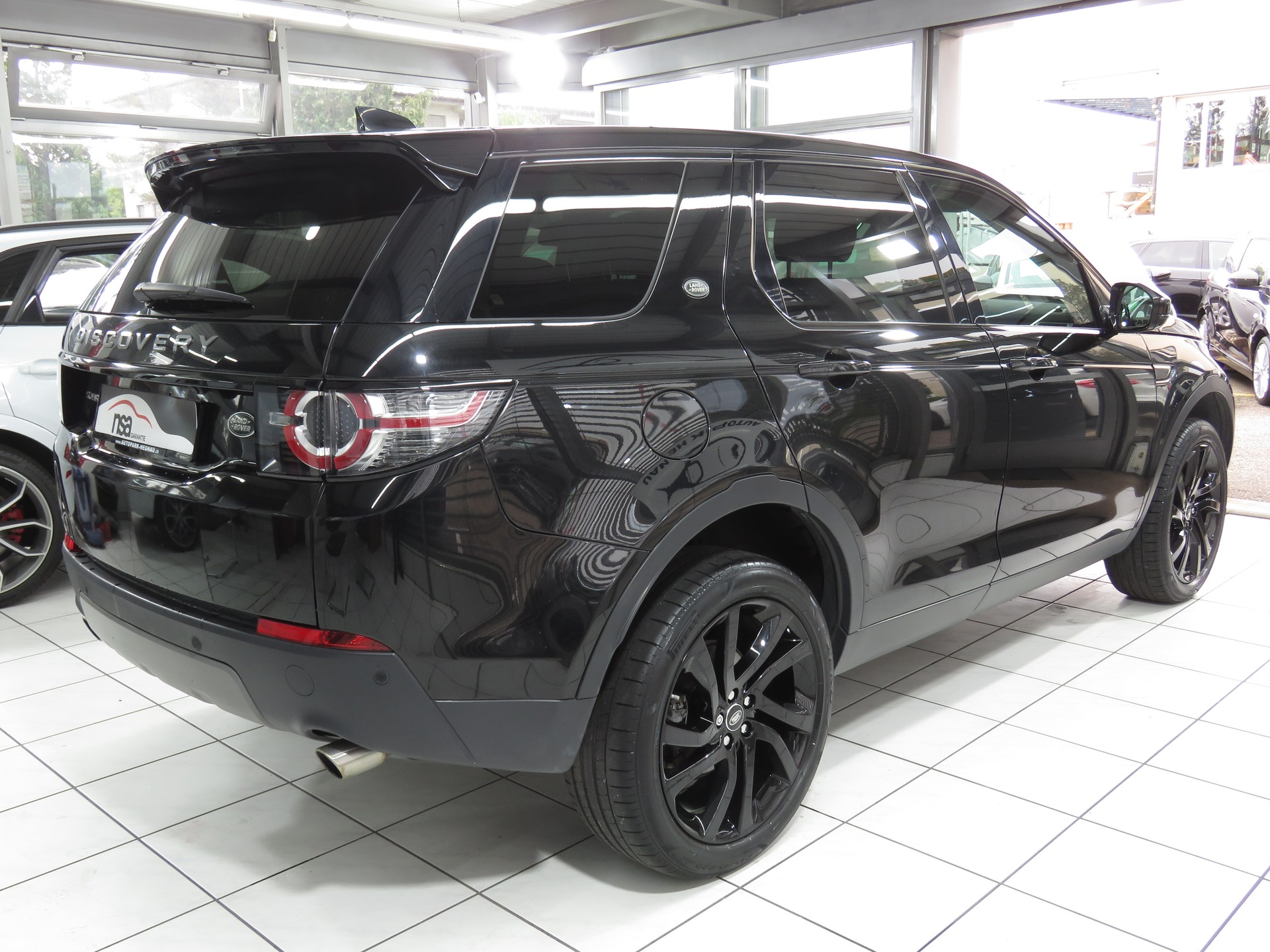 LAND ROVER Discovery Sport 2.0 TD4 Pure AT9 (AHK 2.2 t, Automat) Fixpreis !!!-image-3