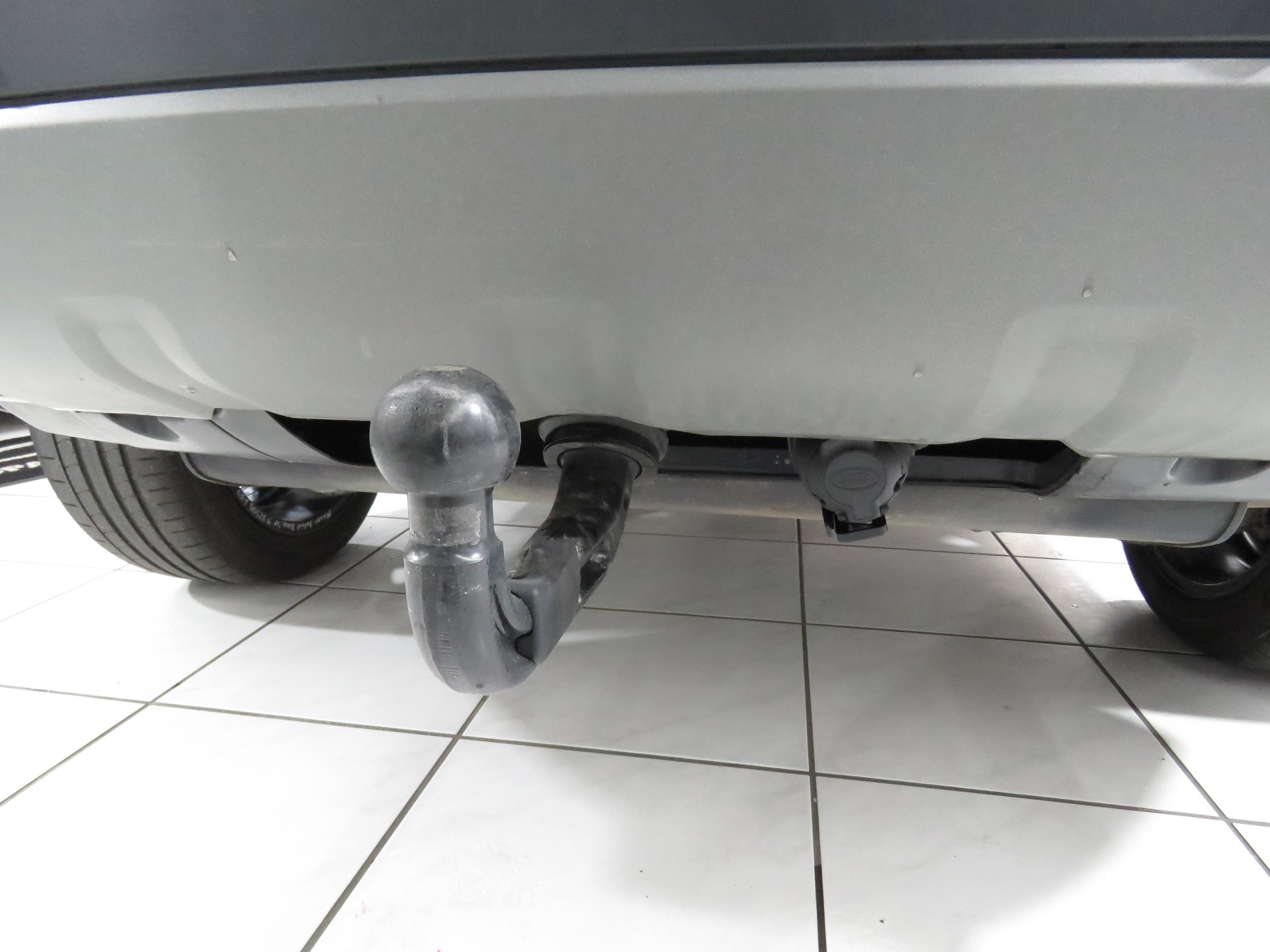 LAND ROVER Discovery Sport 2.0 TD4 Pure AT9 (AHK 2.2 t, Automat) Fixpreis !!!-image-23