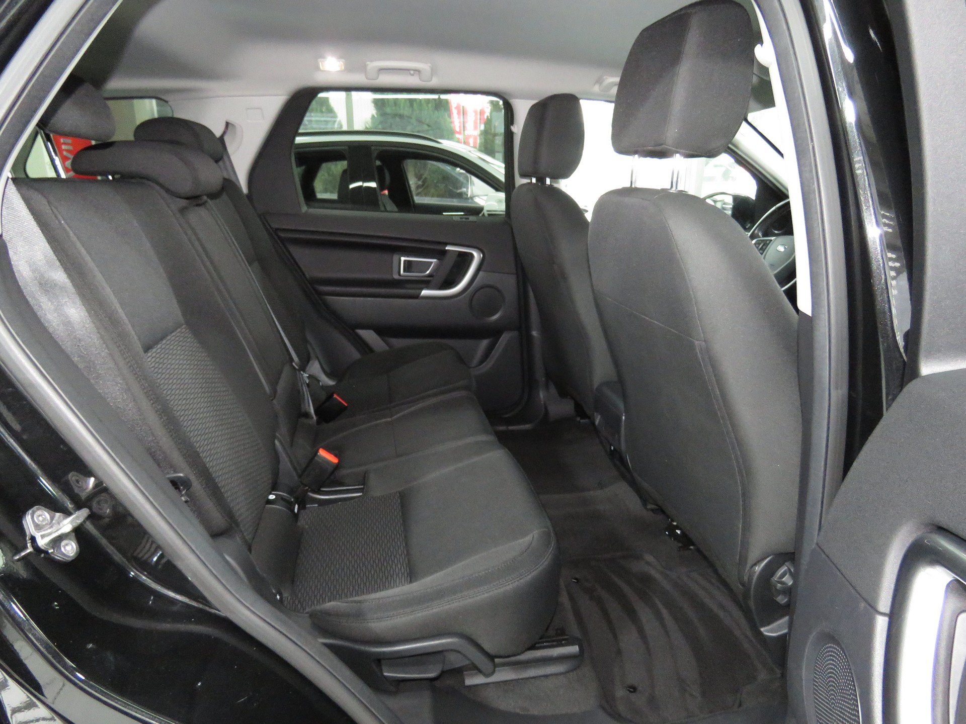 LAND ROVER Discovery Sport 2.0 TD4 Pure AT9 (AHK 2.2 t, Automat) Fixpreis !!!-image-12