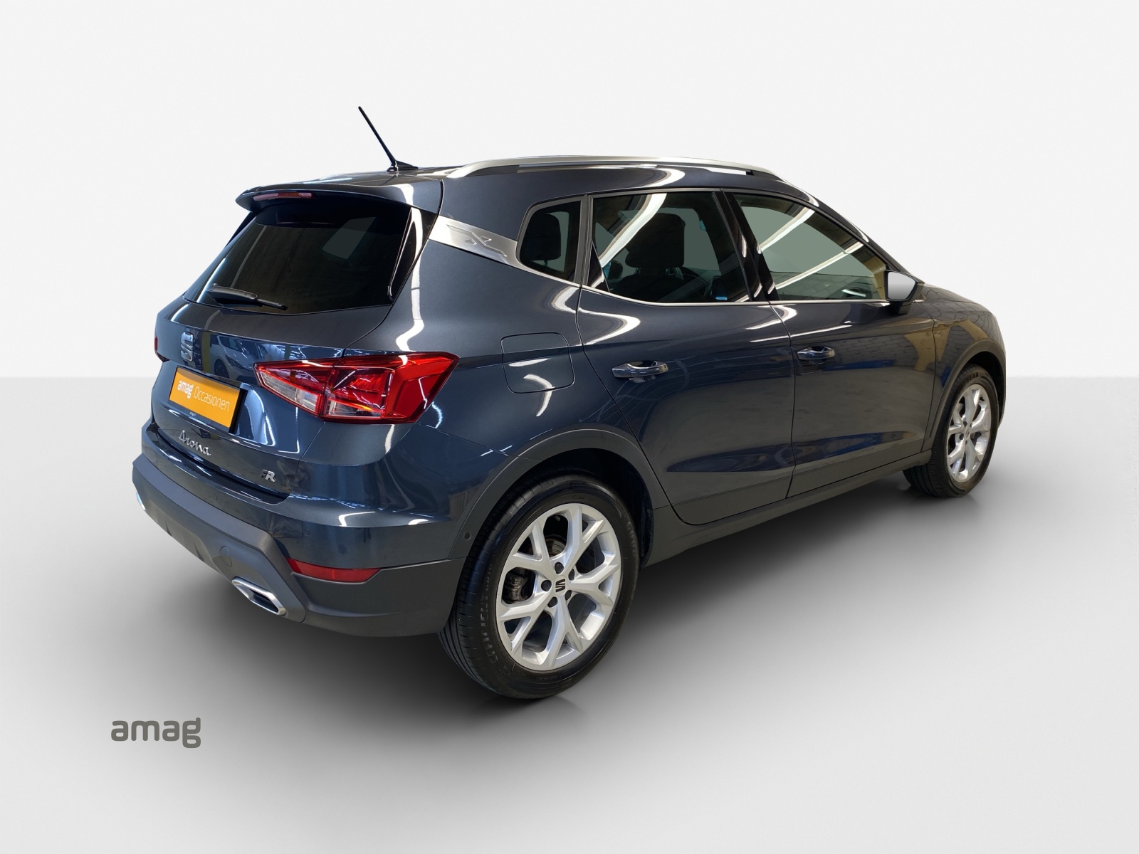 SEAT Arona 1.0 TSI Eco Hola FR DSG-image-4
