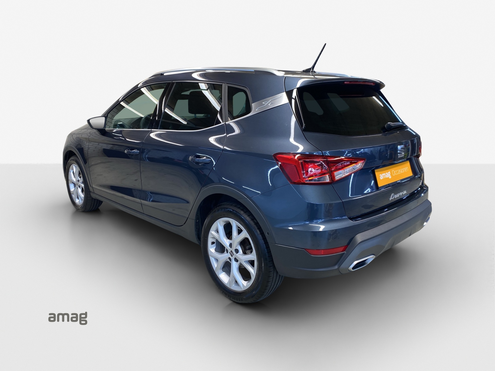 SEAT Arona 1.0 TSI Eco Hola FR DSG-image-2