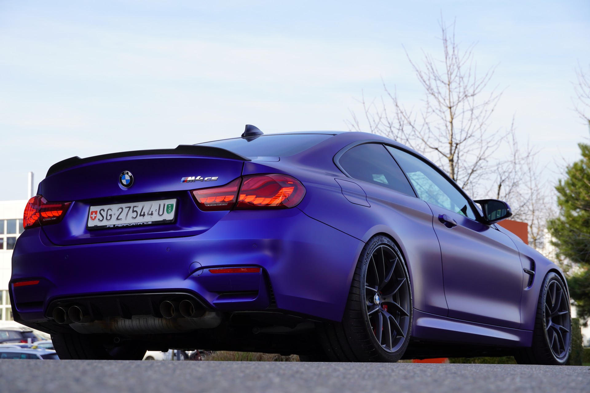 BMW M4 Coupé CS DKG// FROZEN DARK BLUE 2//-image-7