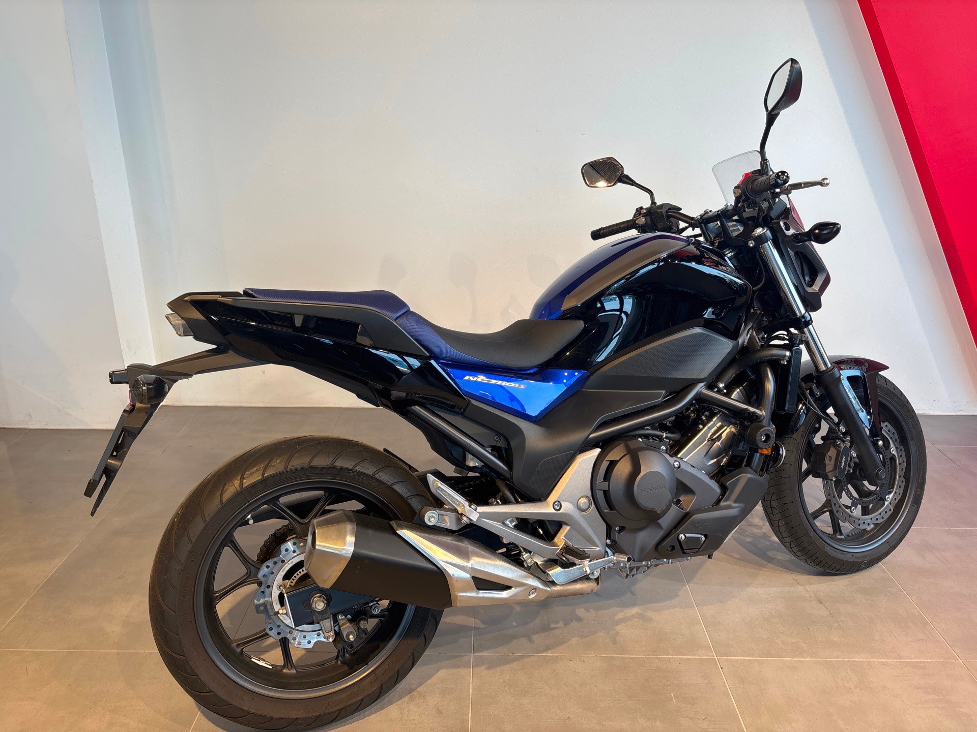 HONDA NC 750 S DCT ABS-showroom-element-2