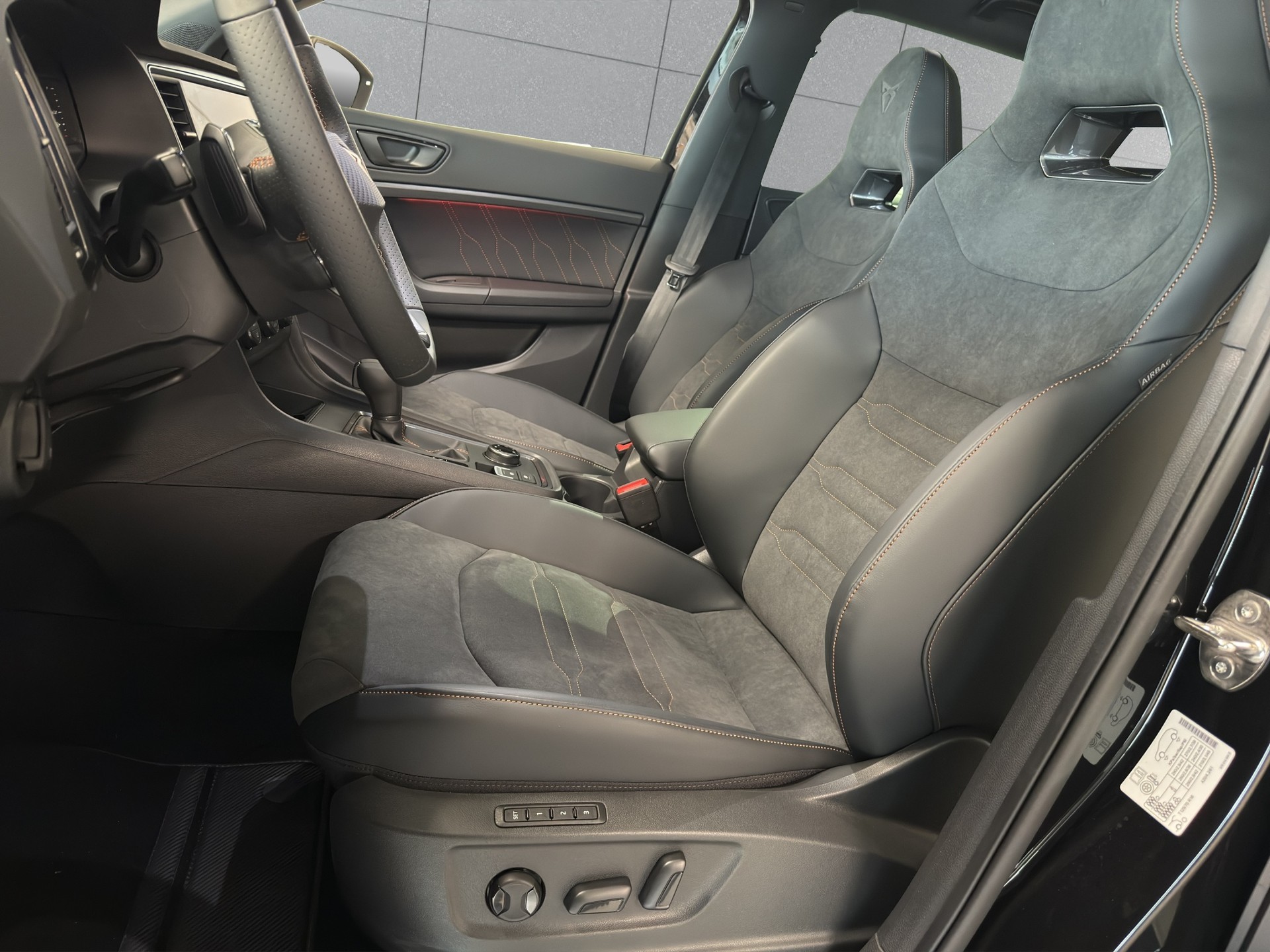 CUPRA Ateca 2.0TSI VZ 4Drive DSG-image-10