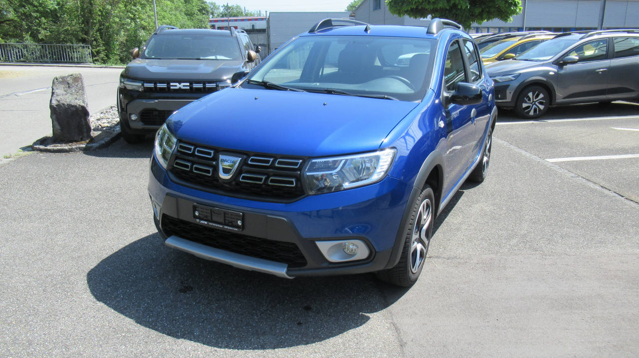 DACIA Sandero 0.9 TCe Celebration S/S-image-0