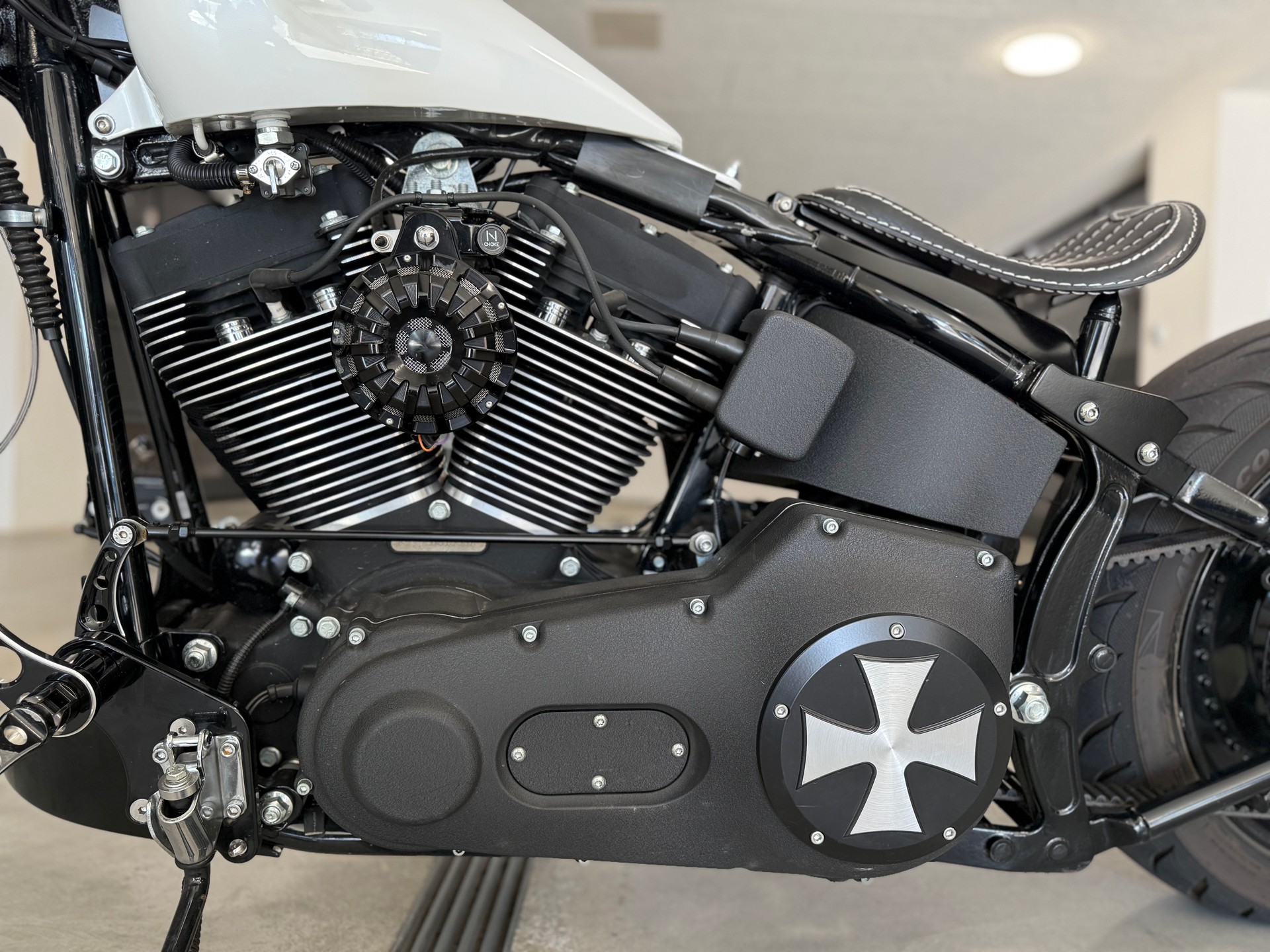 HARLEY-DAVIDSON FXSTB Night Train-image-1