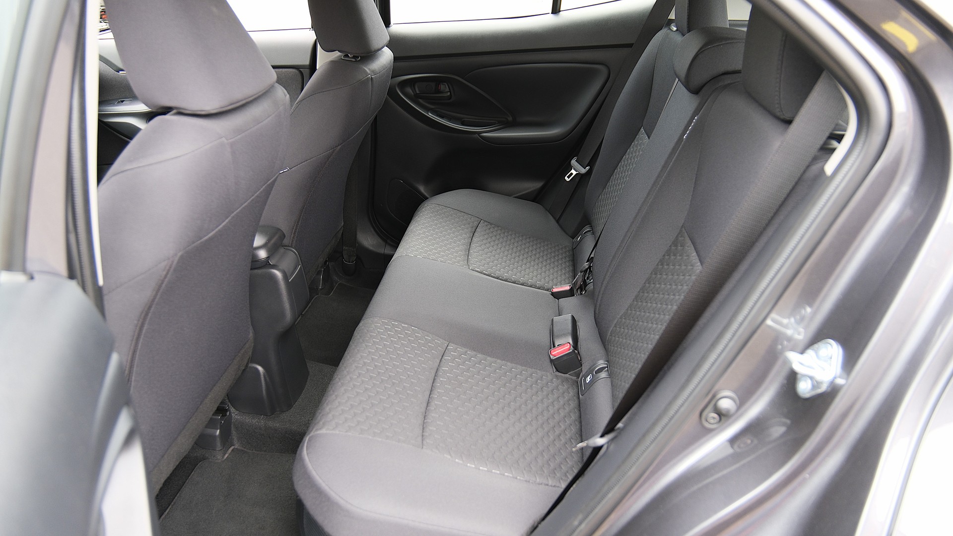 TOYOTA Yaris Cross 1.5 Trend e-CVT-image-25