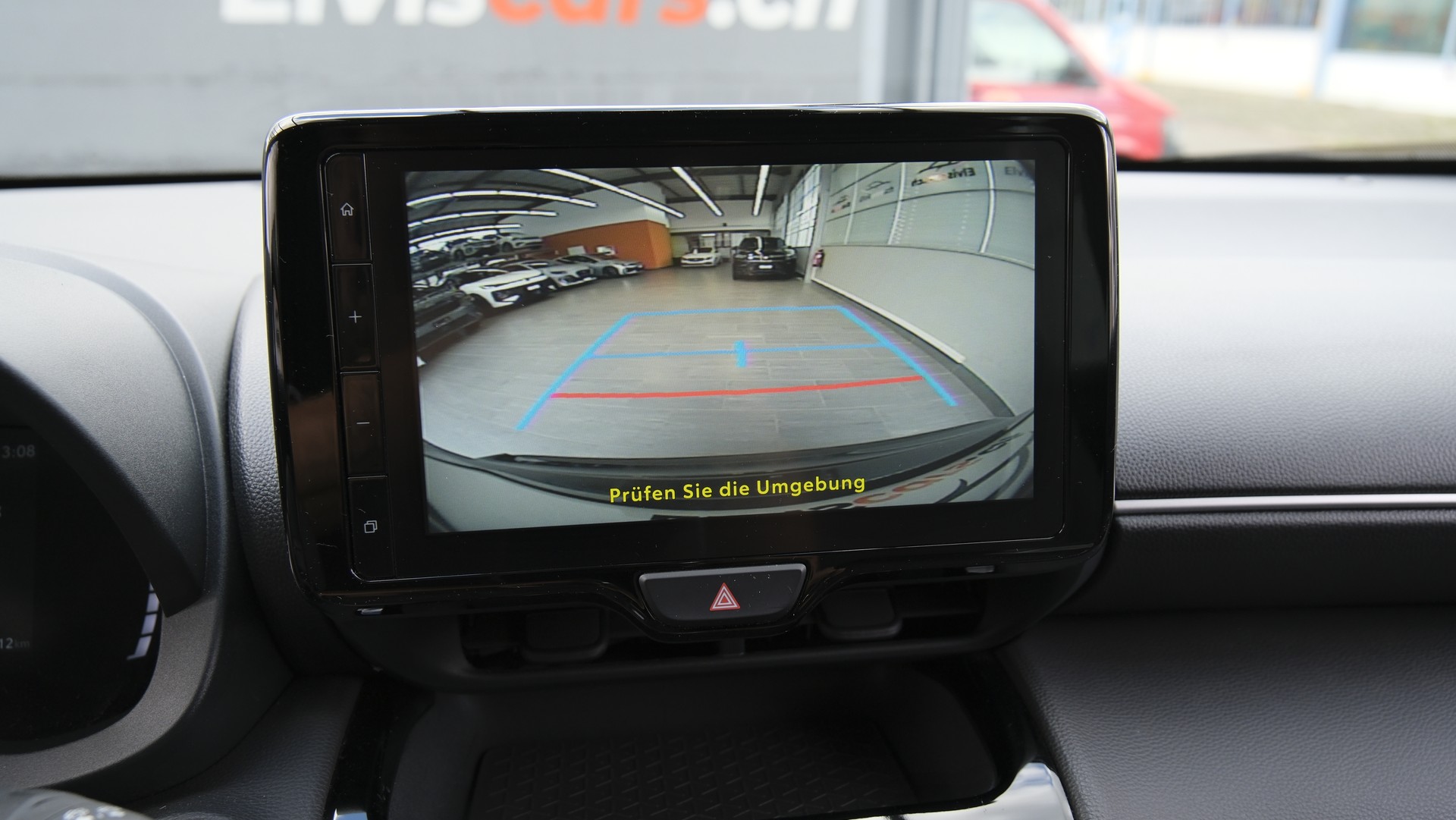 TOYOTA Yaris Cross 1.5 Trend e-CVT-image-22