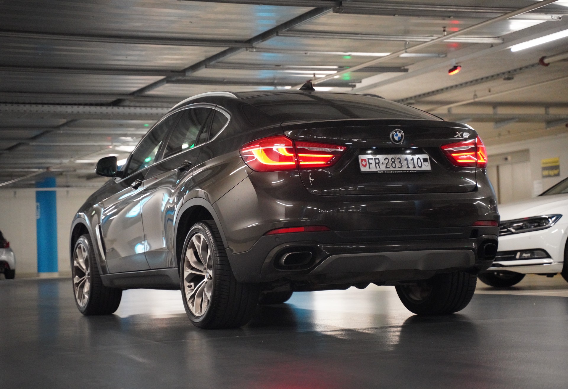 BMW X6 xDrive 50i Steptronic-image-2