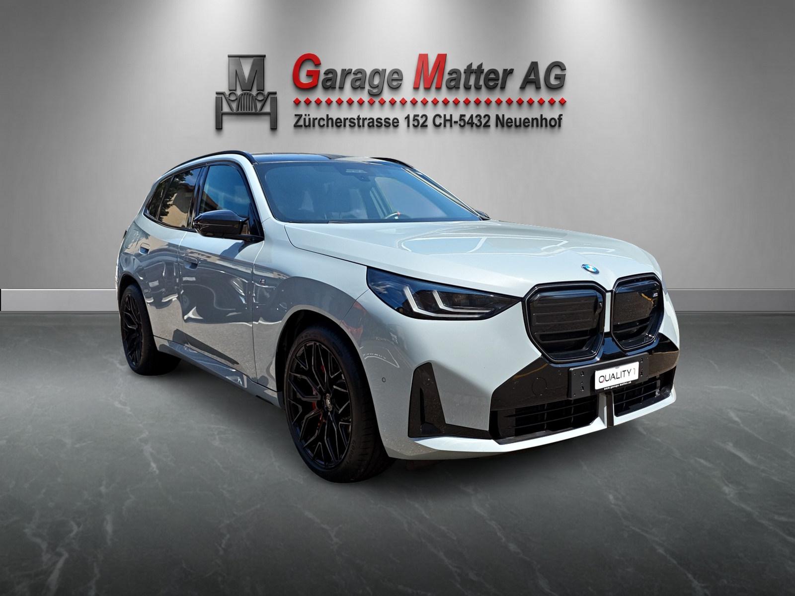 BMW X3 M50-showroom-element-1