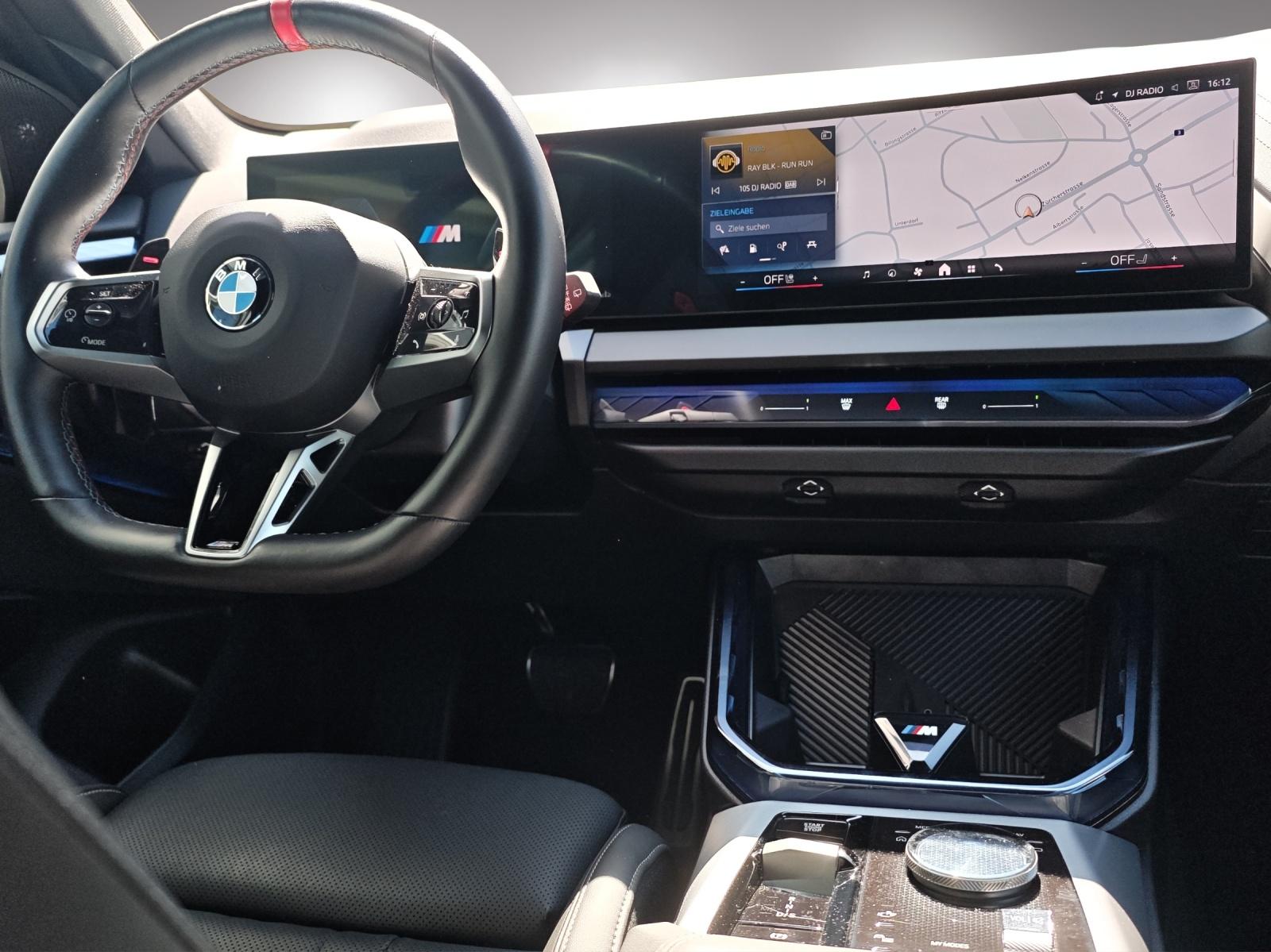 BMW X3 M50-image-17