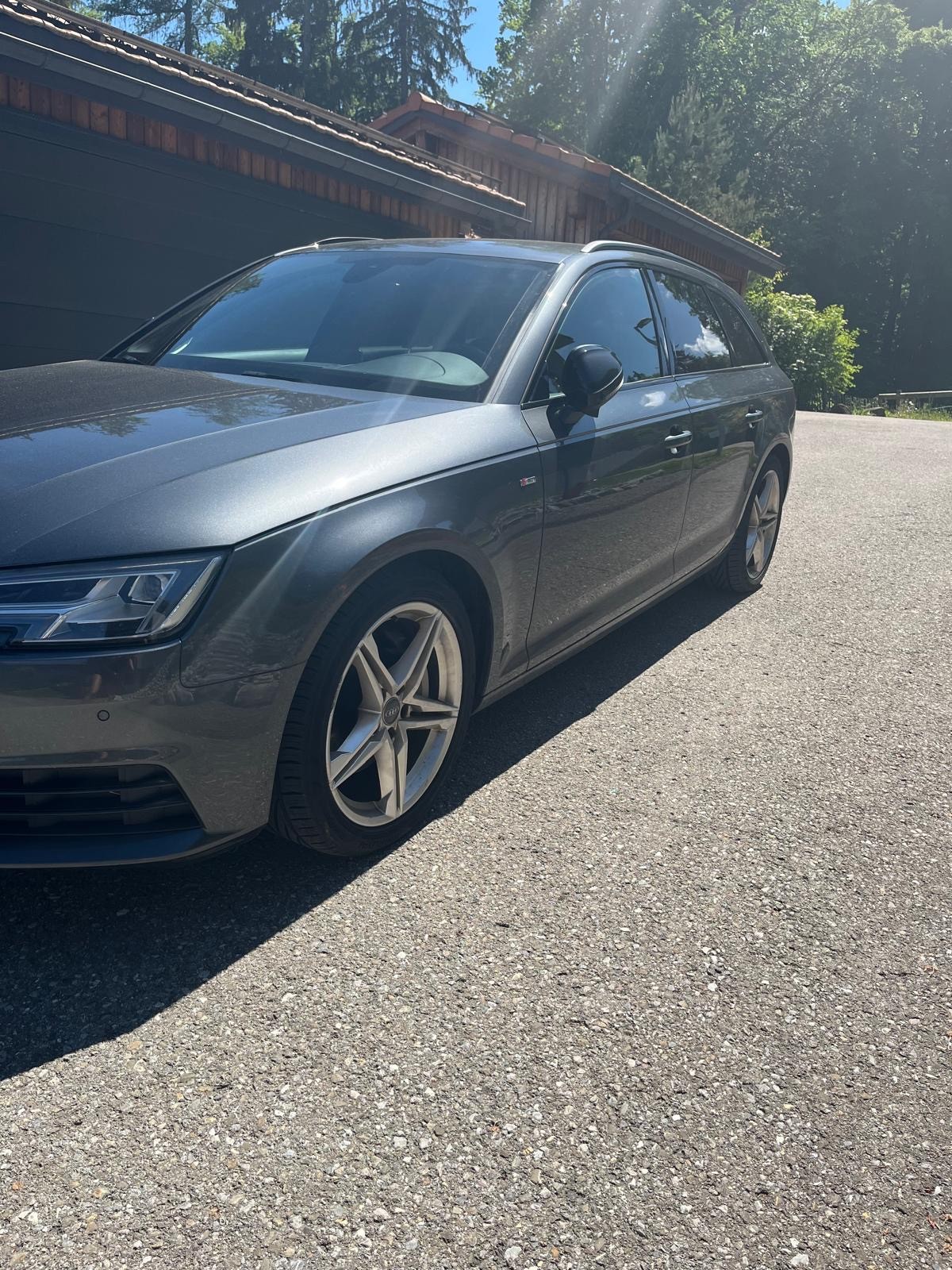 AUDI A4 Avant 2.0 TDI Sport quattro S-tronic-image-0