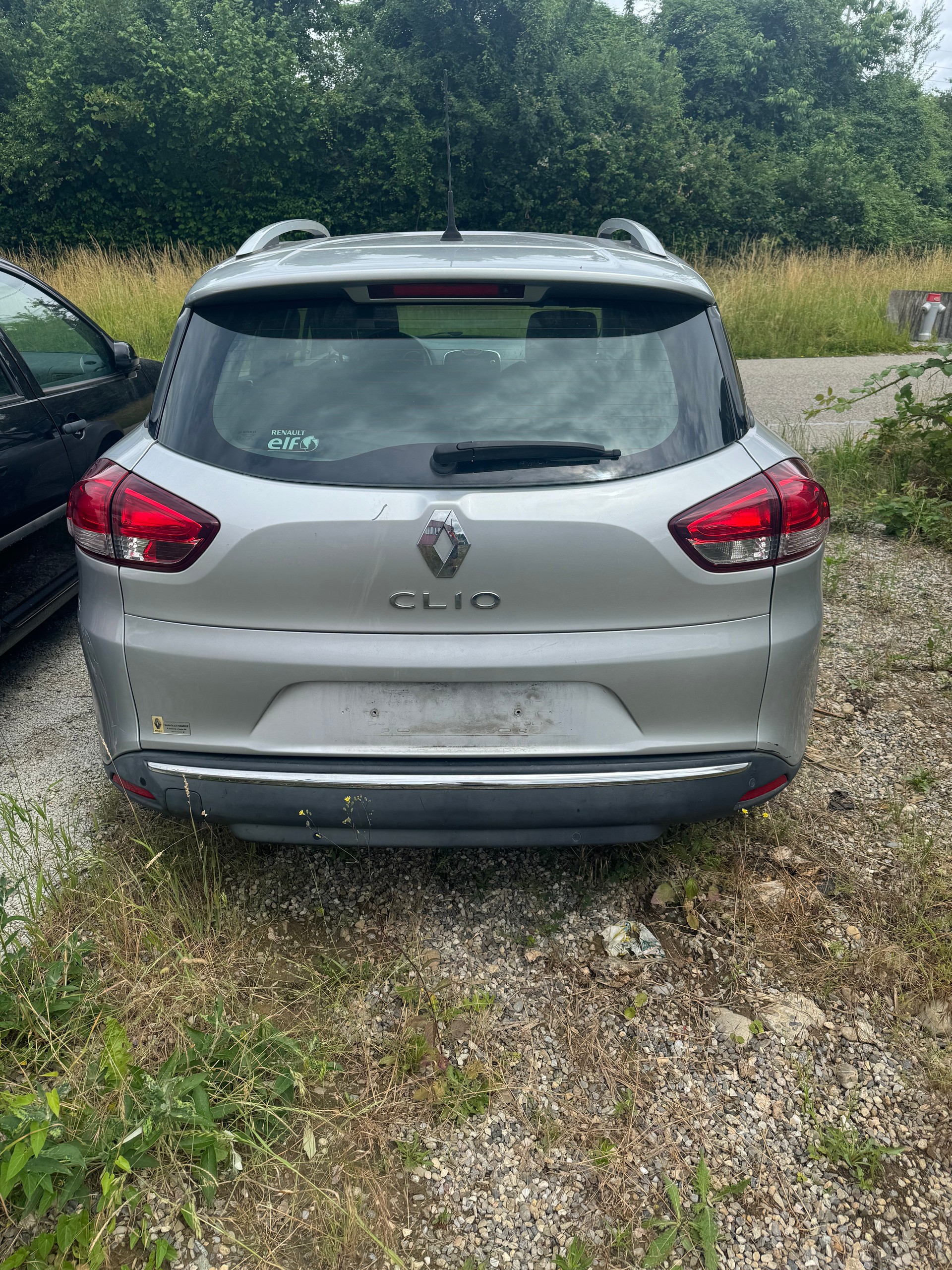 RENAULT Clio Grandtour 1.2 16V T Dynamique EDC-image-4