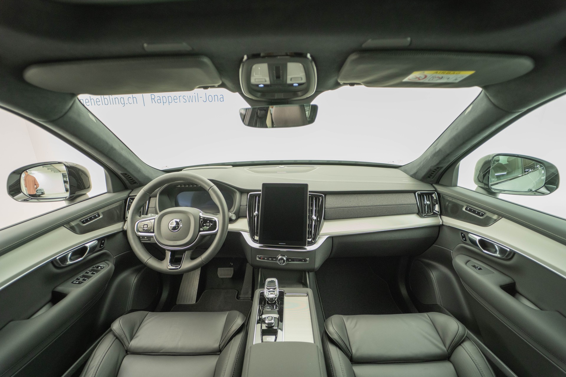 VOLVO XC90 2.0 T8 TE Black Edition eAWD-image-5
