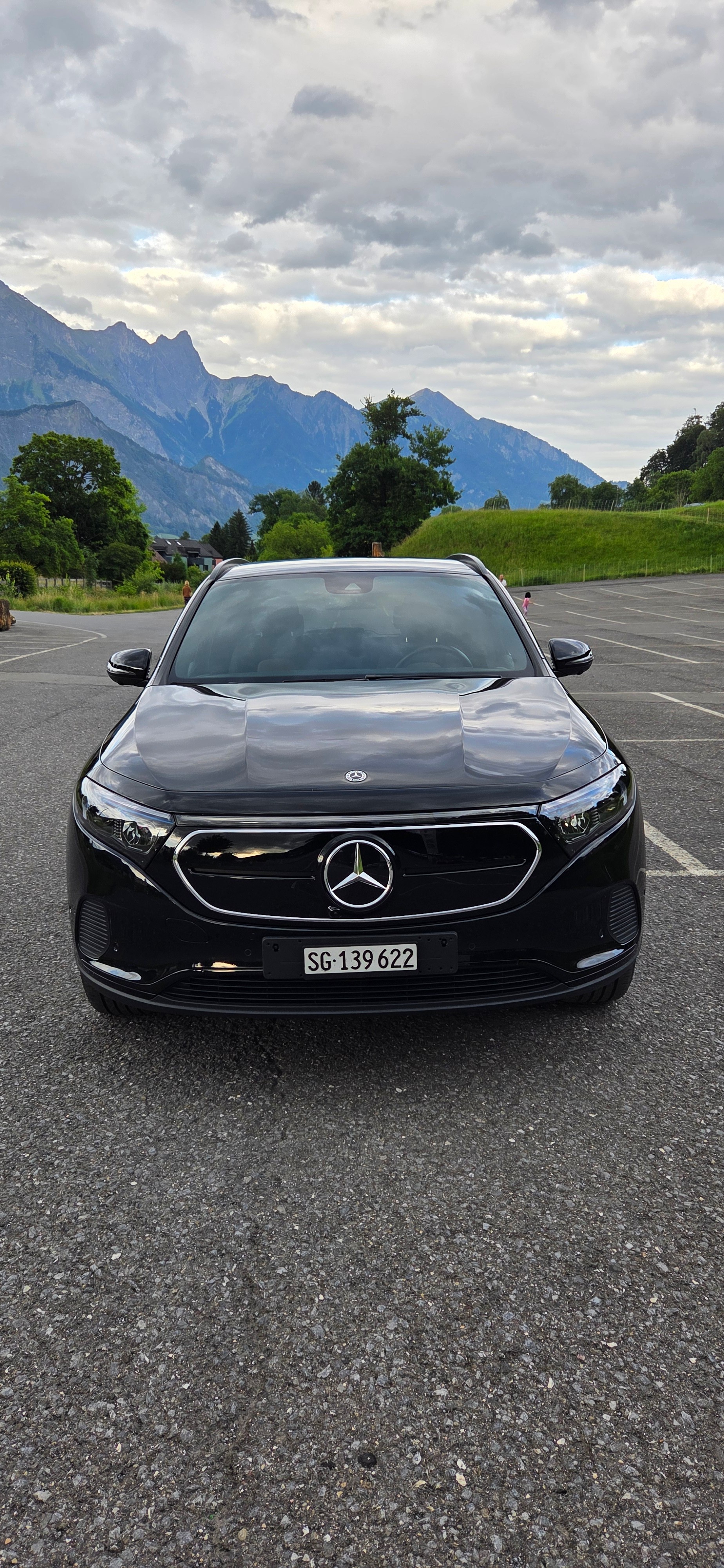 MERCEDES-BENZ EQA 350 Electric Art Line 4matic-image-7