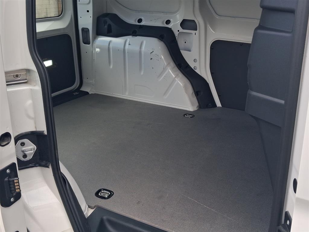 VW Caddy Cargo 1.5 TSI Entry-image-7