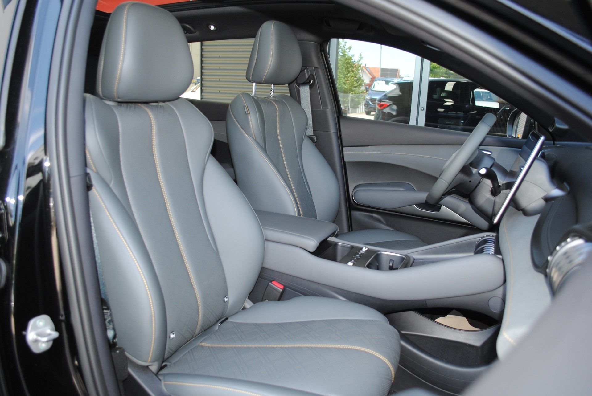 BYD Atto 3 EVO 74.8 kWh Excellence AWD-image-12