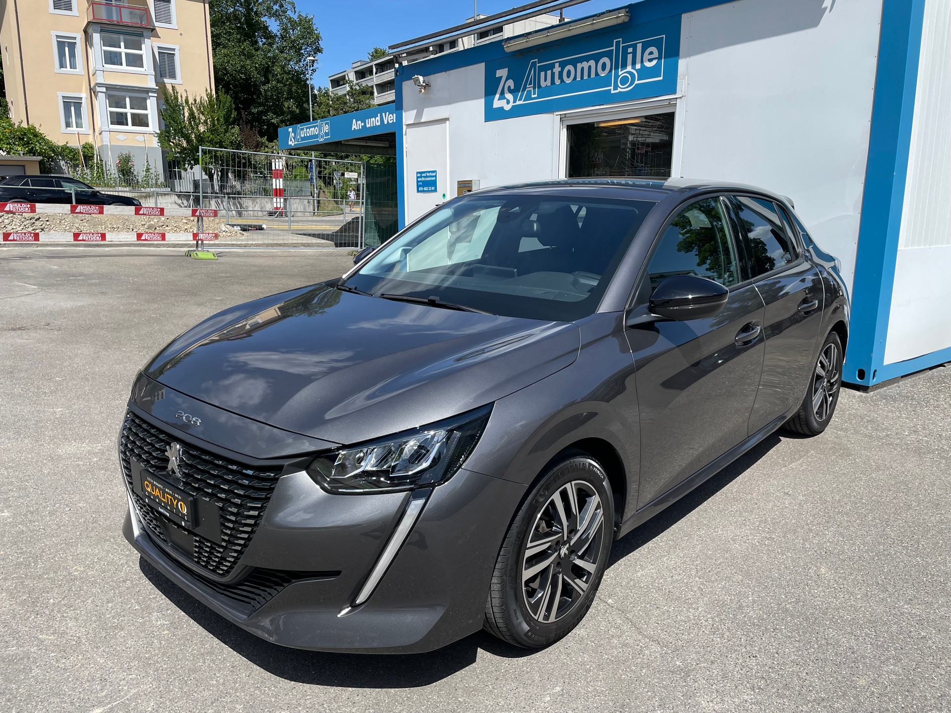 PEUGEOT 208 1.2 PureTech Allure Pack EAT8-image-0