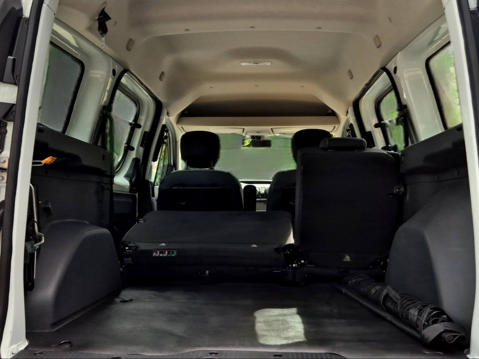 DACIA Dokker 1.3 TCe Stepway-image-10