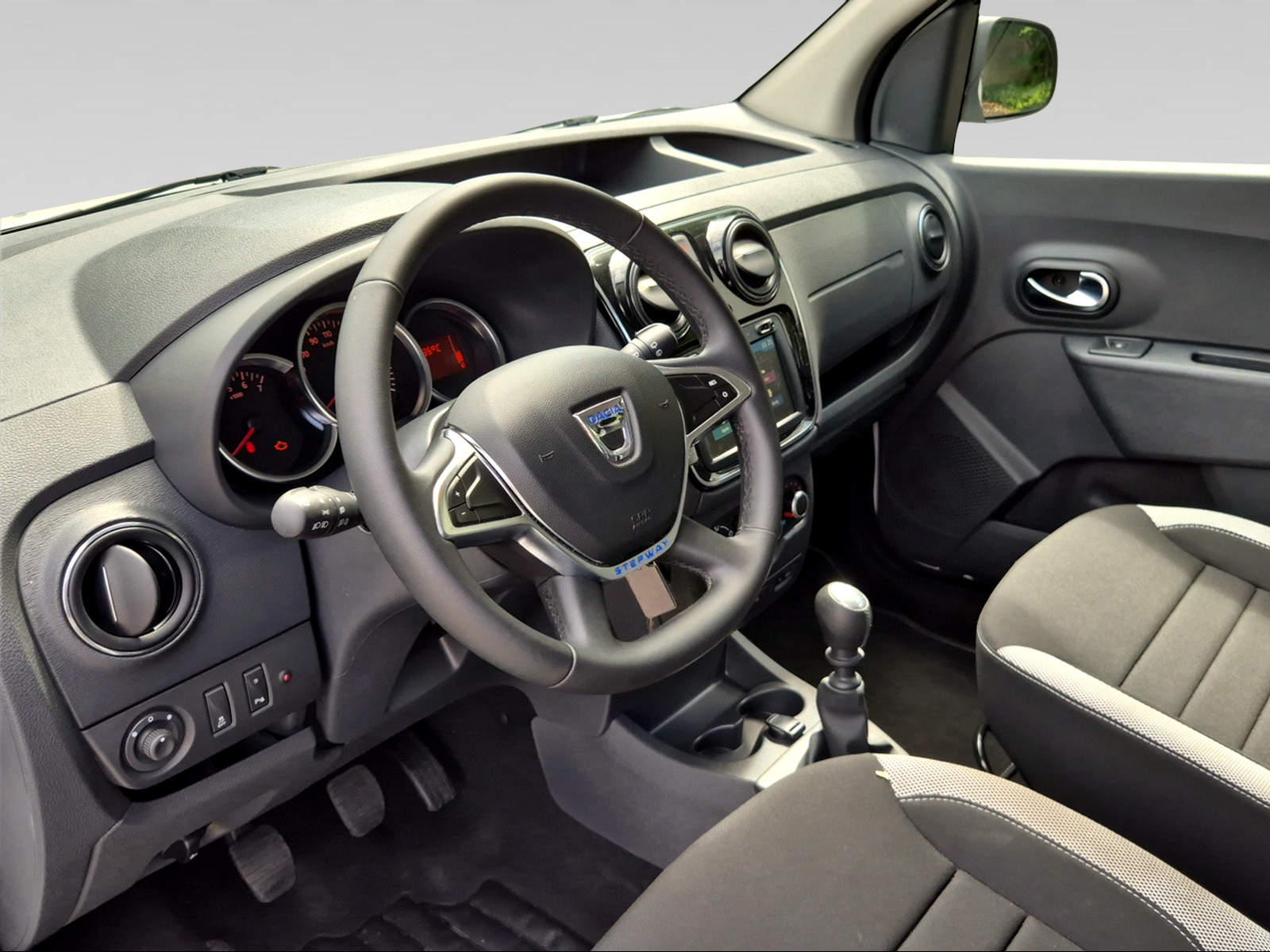 DACIA Dokker 1.3 TCe Stepway-image-3