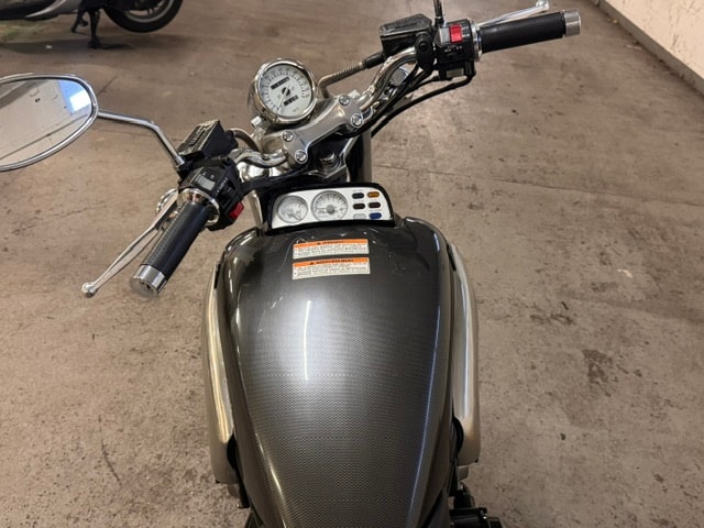 YAMAHA V-Max VMX 1200 (CAN)-image-6