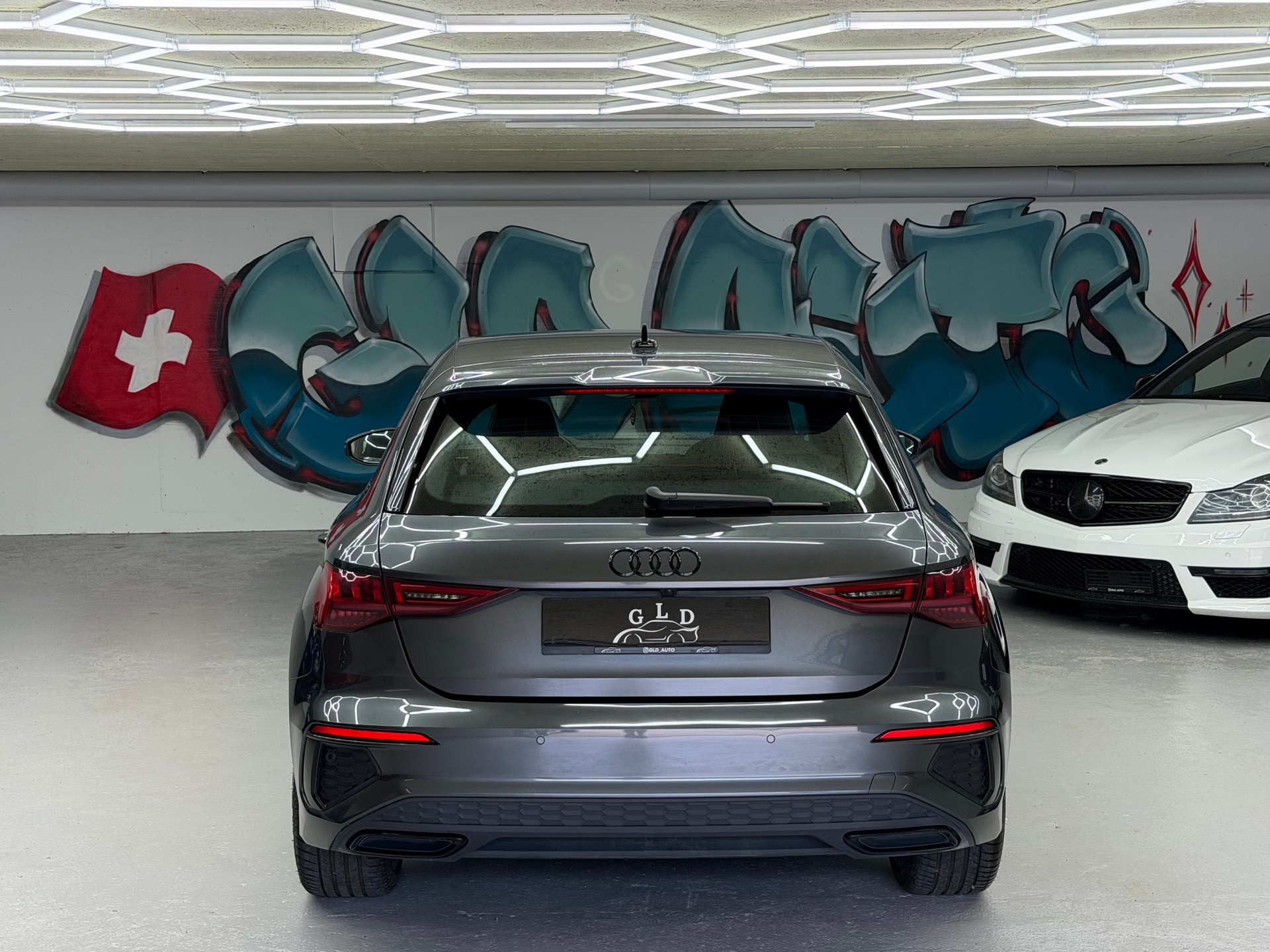 AUDI A3 Sportback 35 TFSI S line S-tronic-image-5