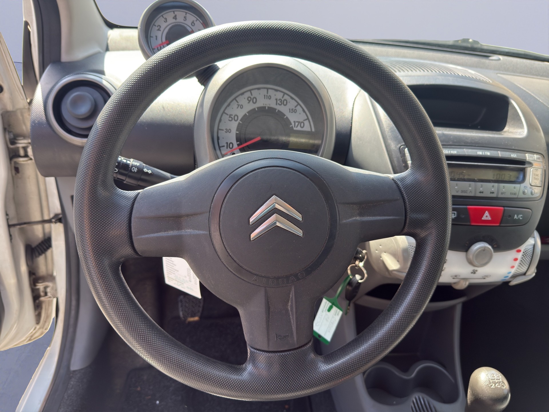 CITROEN C1 1.0i Séduction-image-10
