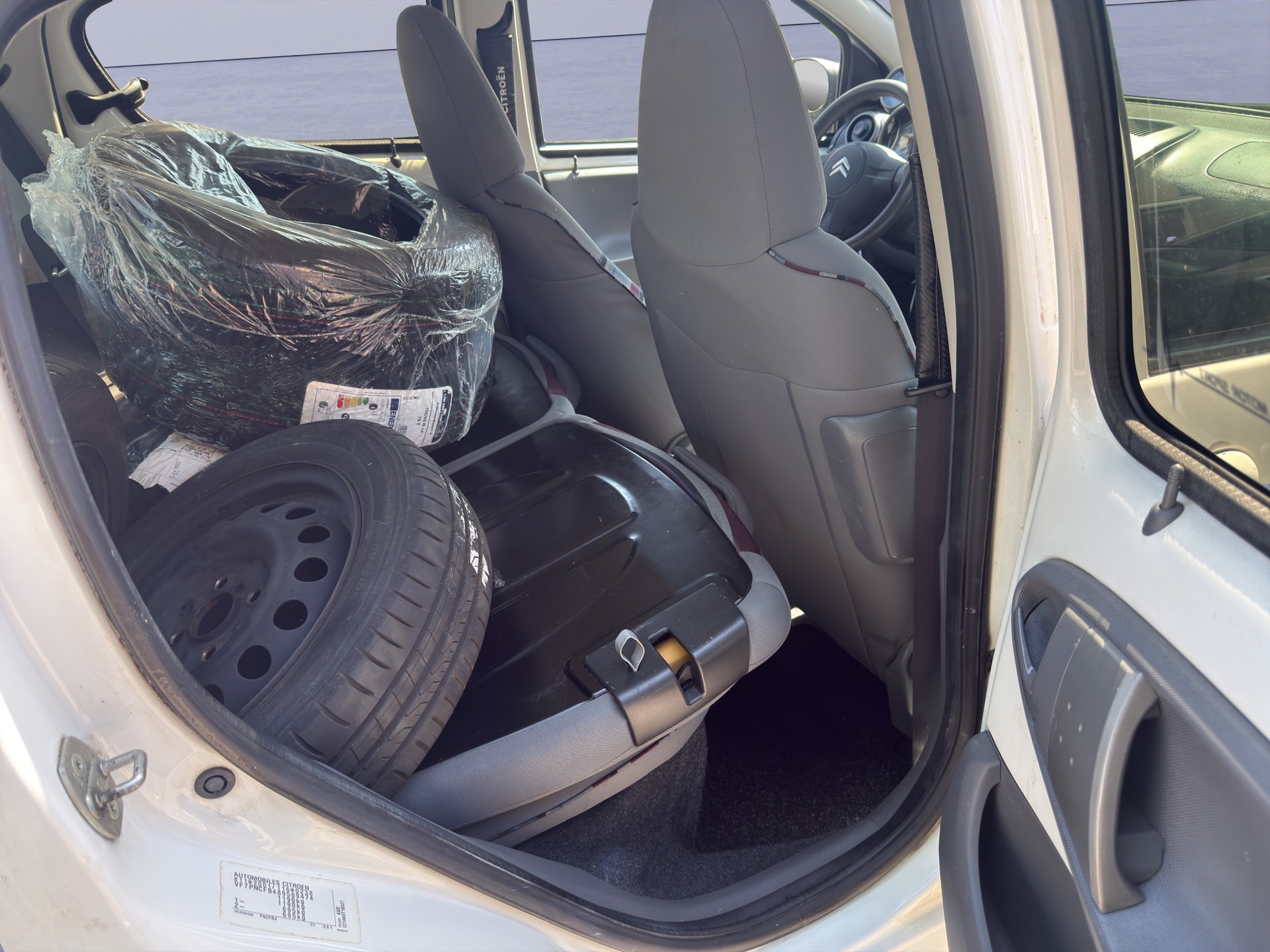 CITROEN C1 1.0i Séduction-image-8