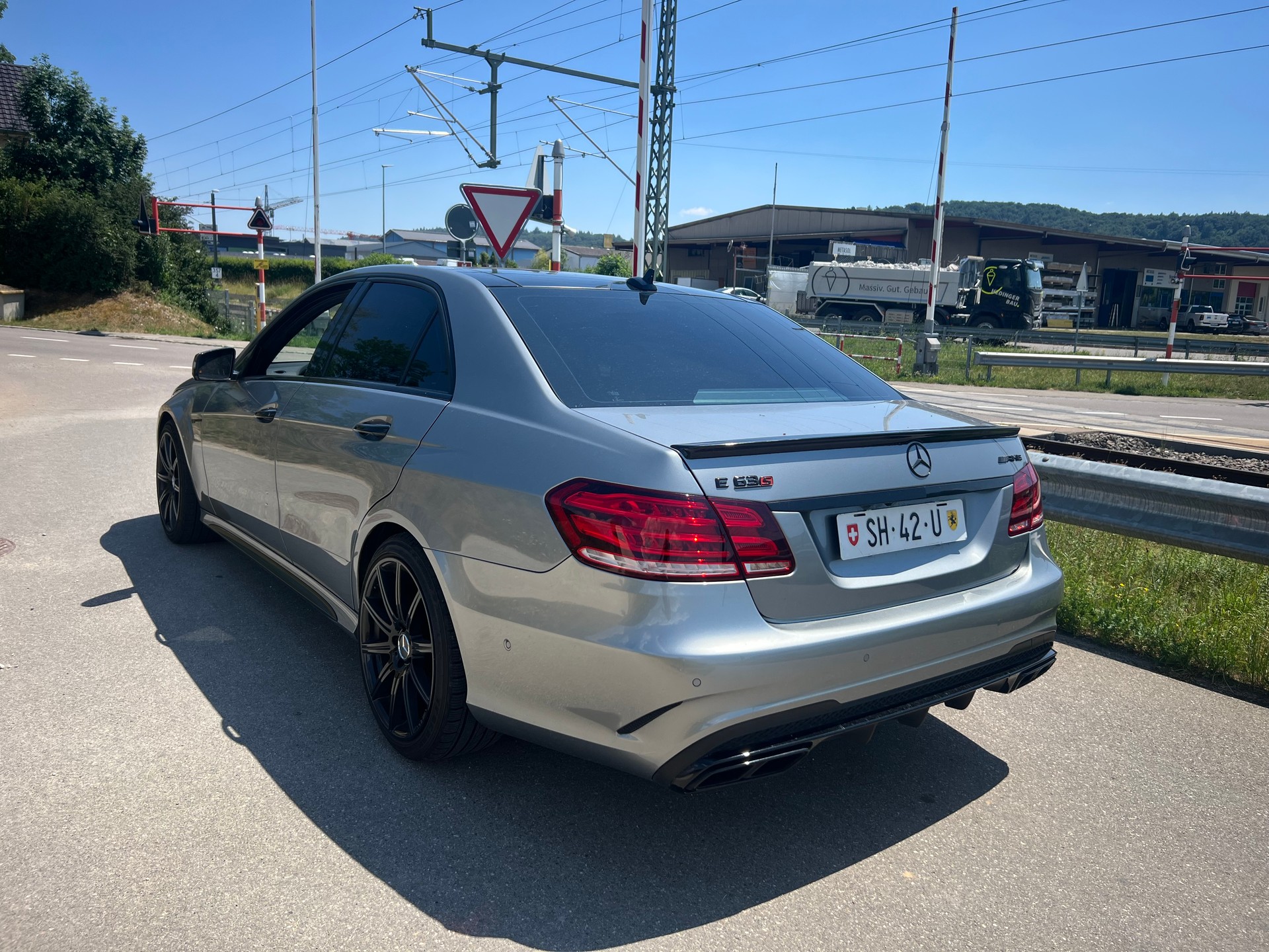 MERCEDES-BENZ E 63 AMG S 4Matic Speedshift-image-6