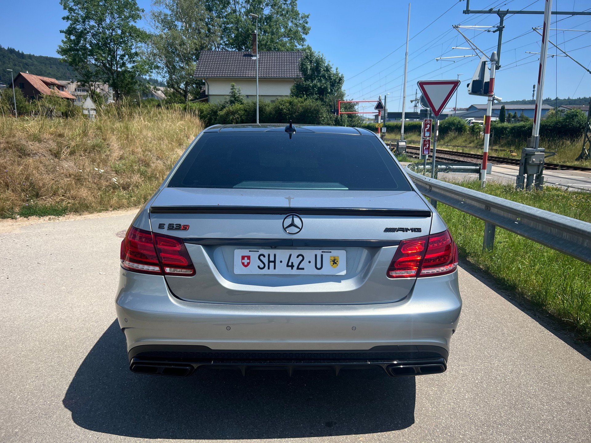 MERCEDES-BENZ E 63 AMG S 4Matic Speedshift-image-5