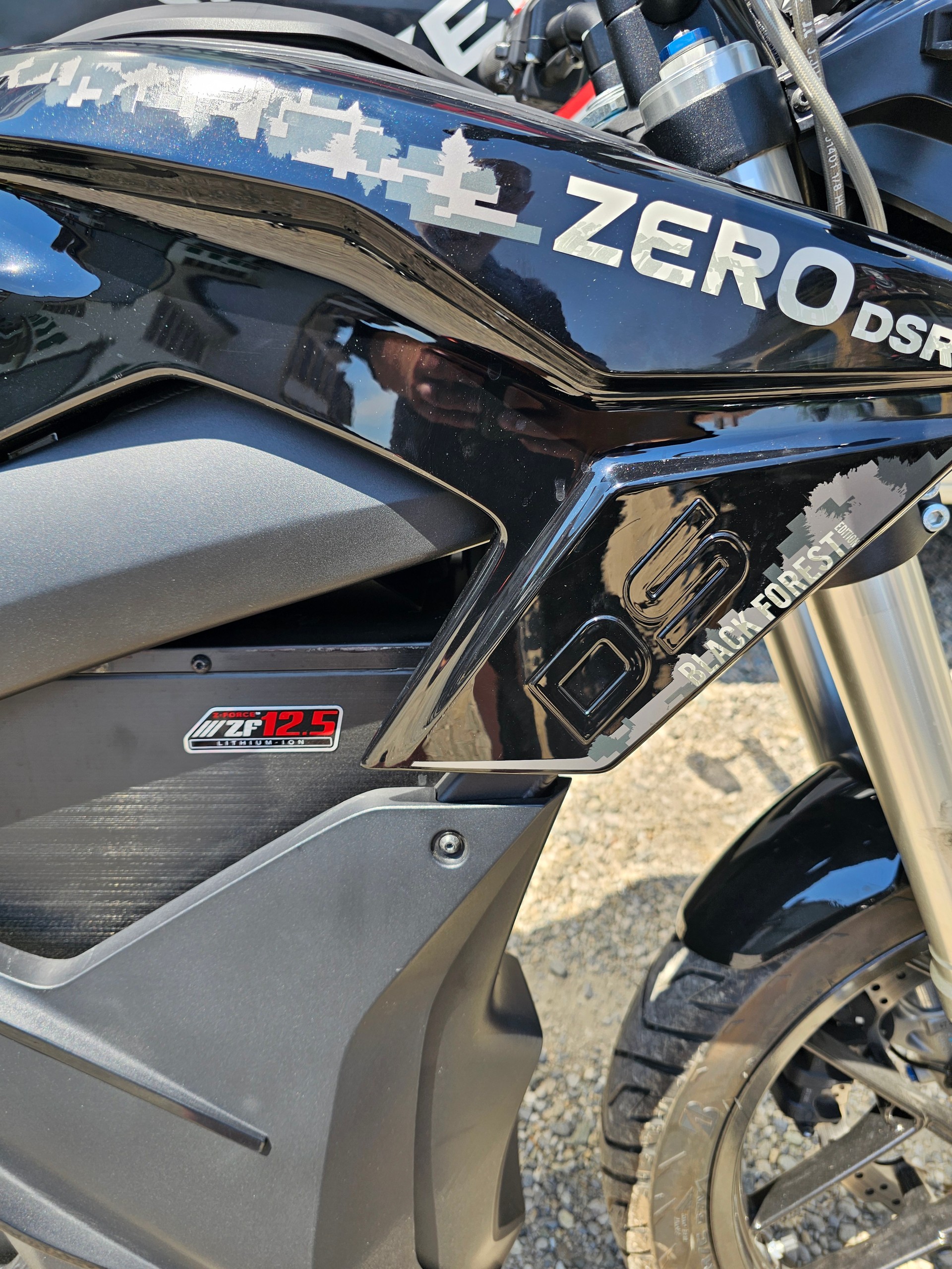 ZERO Full Black-image-8
