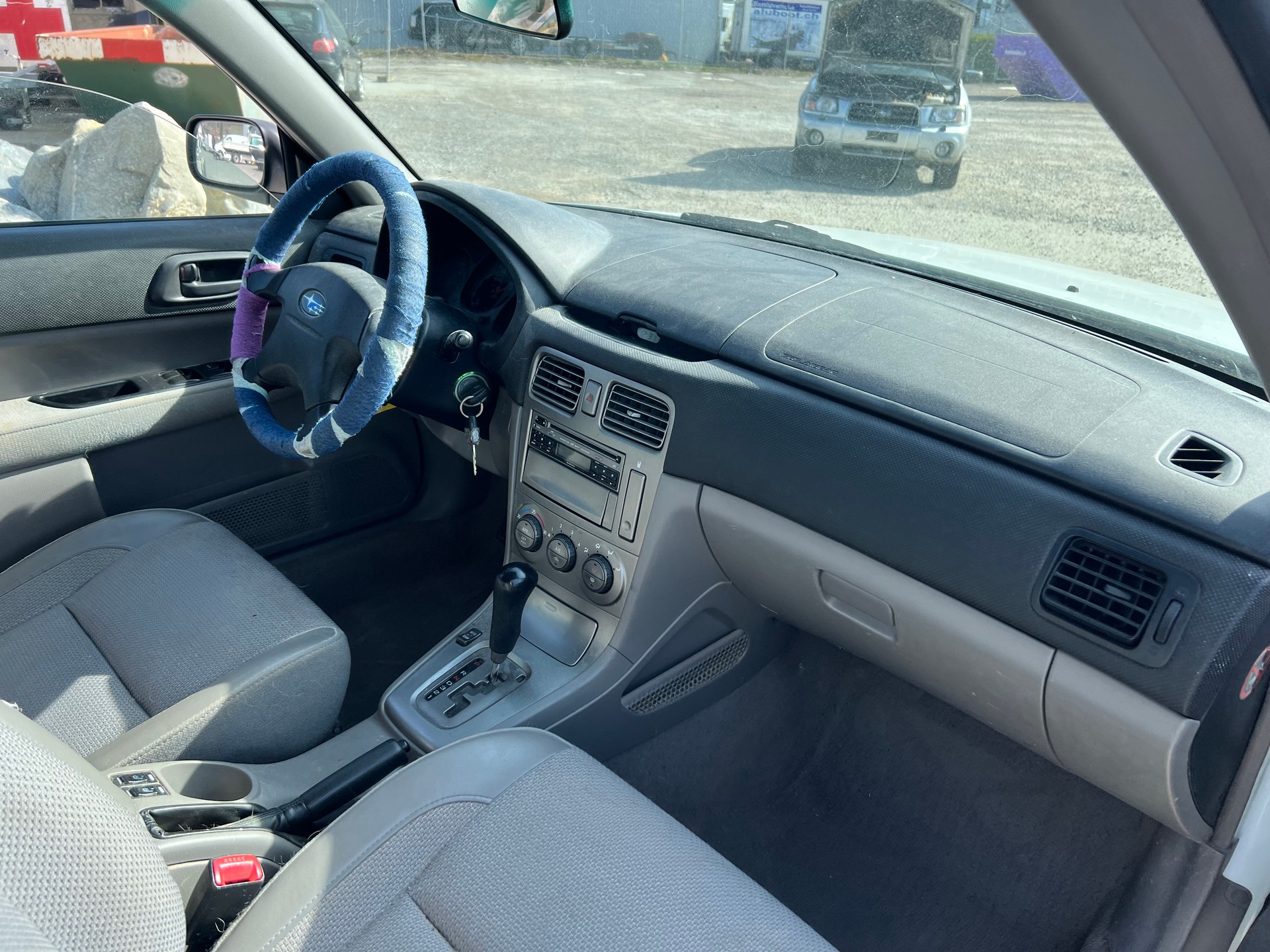 SUBARU Forester 2.0X Comfort Automatic-image-10