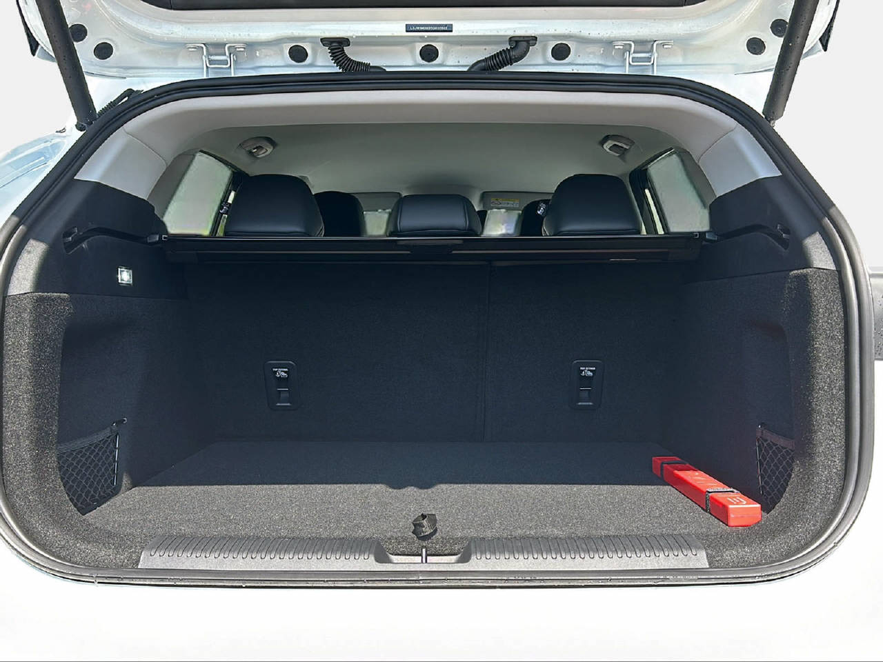 MG HS 1.5 Hybrid Luxury-image-12