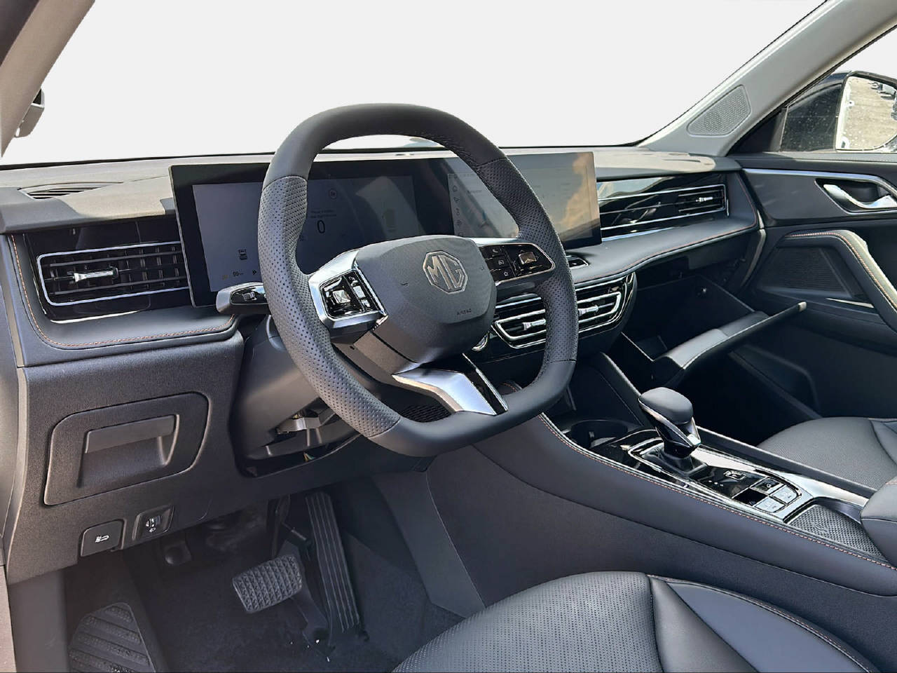 MG HS 1.5 Hybrid Luxury-image-8