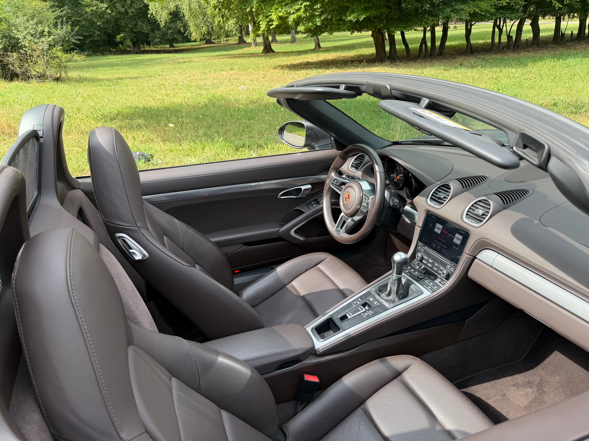 PORSCHE 718 Boxster 2.0-image-14