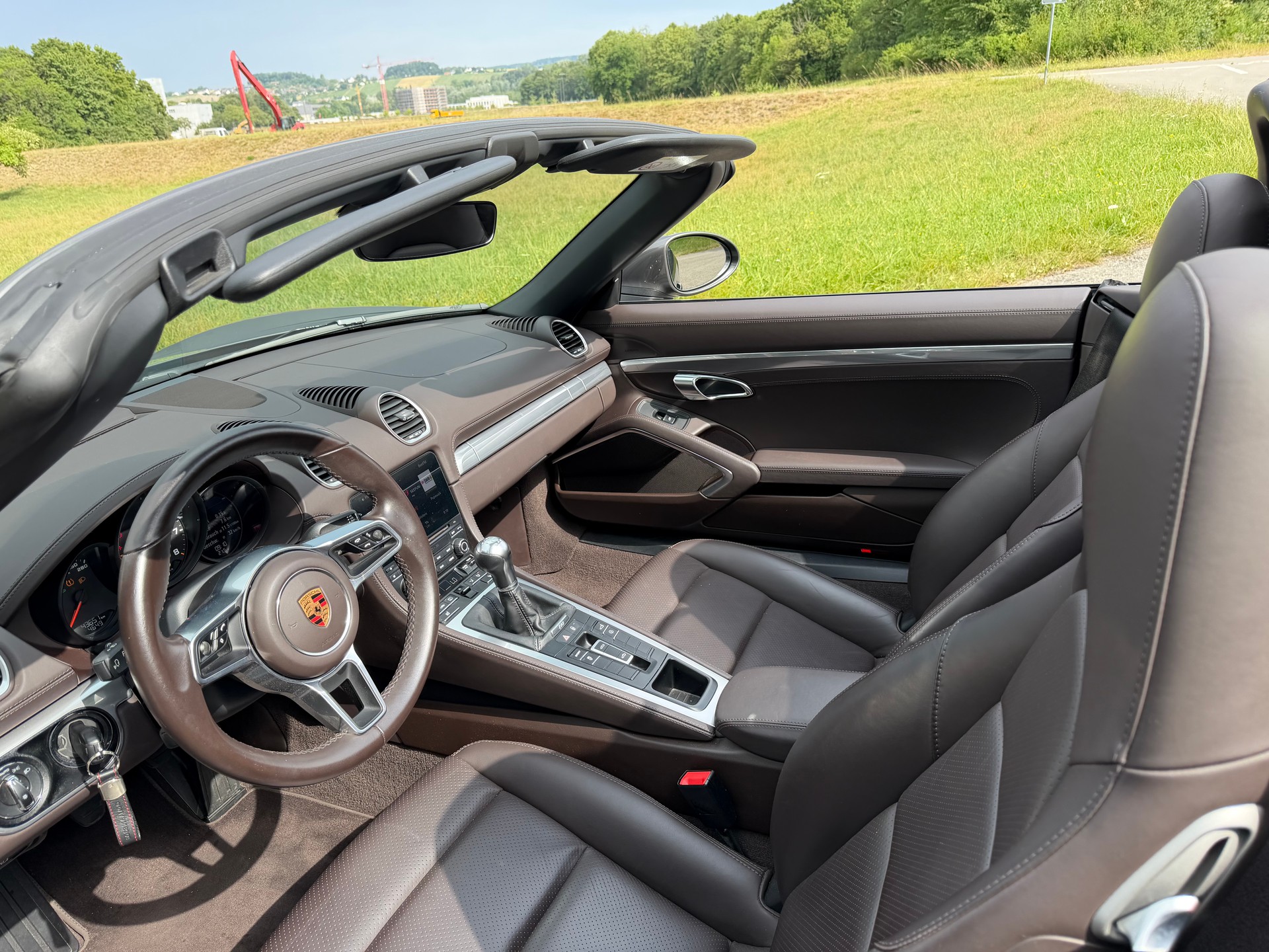 PORSCHE 718 Boxster 2.0-image-11