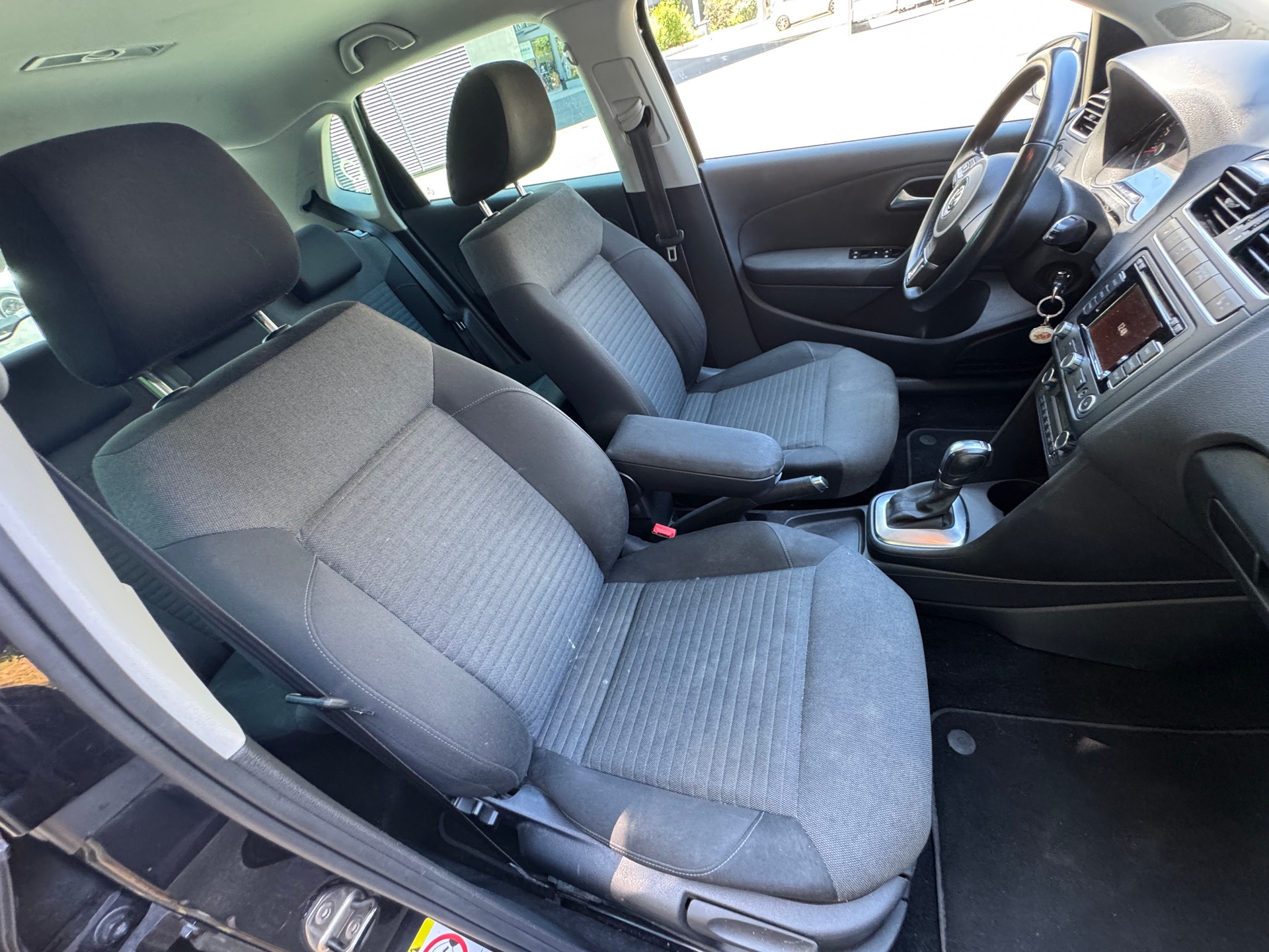 VW Polo 1.2 TSI Comfortline DSG-image-7