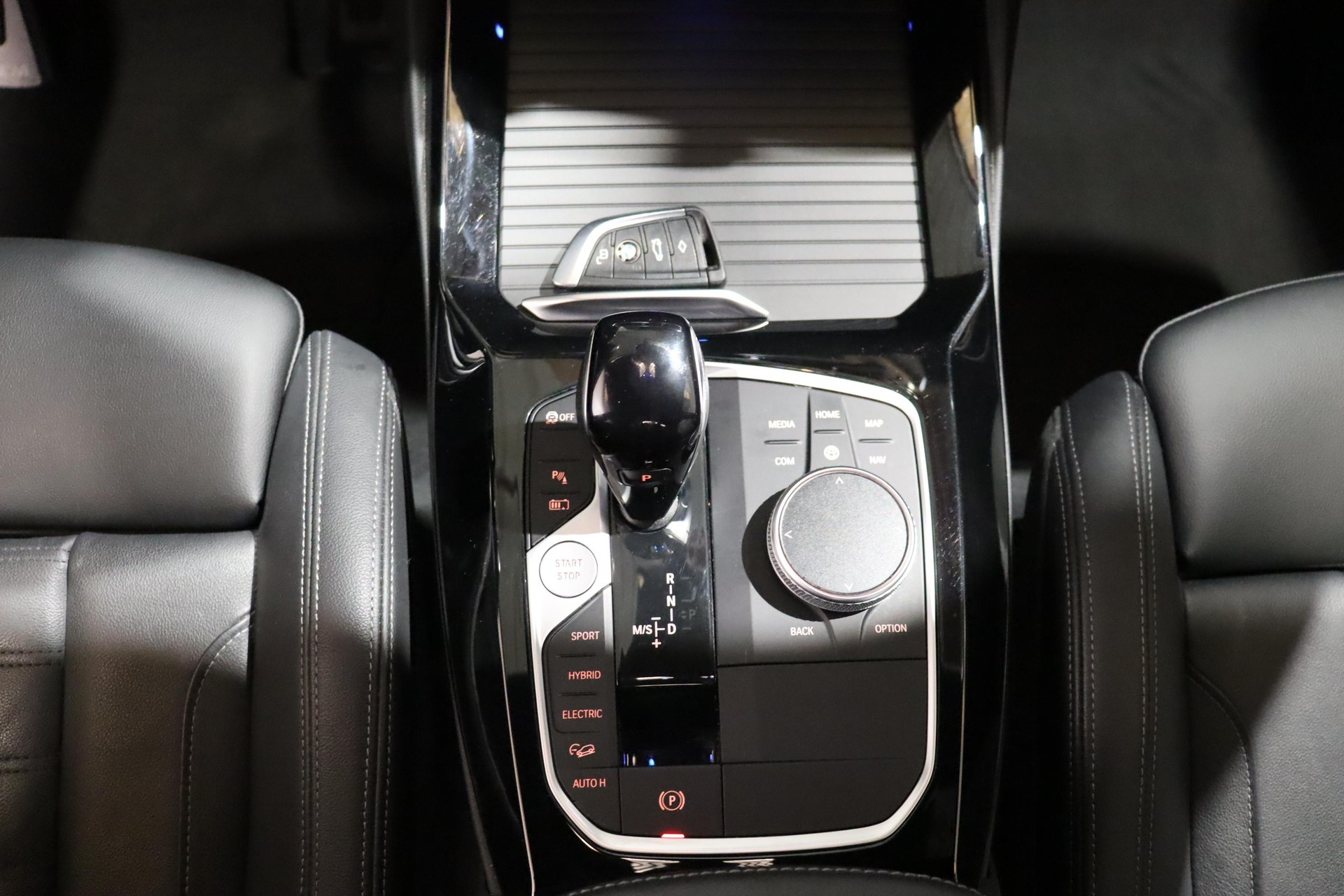 BMW X3 30e xDrive-image-12