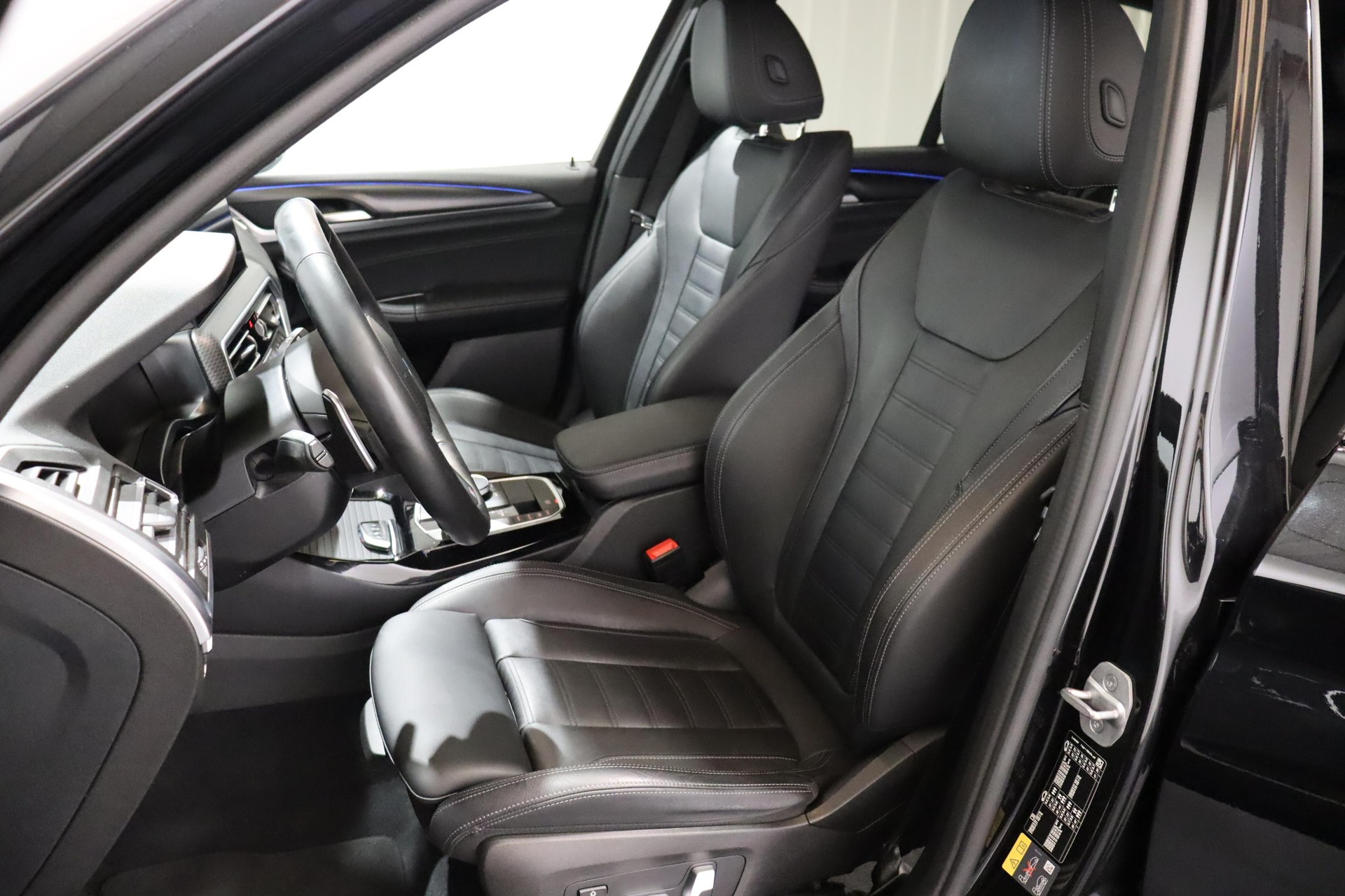 BMW X3 30e xDrive-image-9