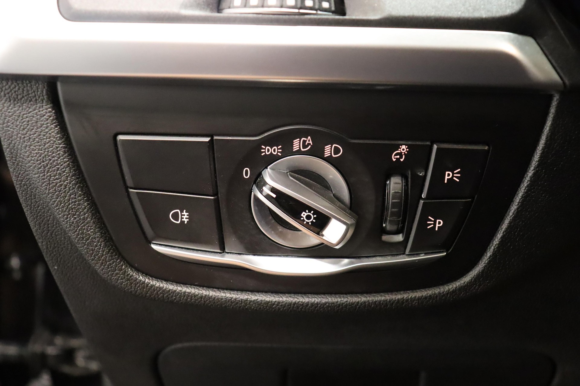 BMW X3 30e xDrive-image-18