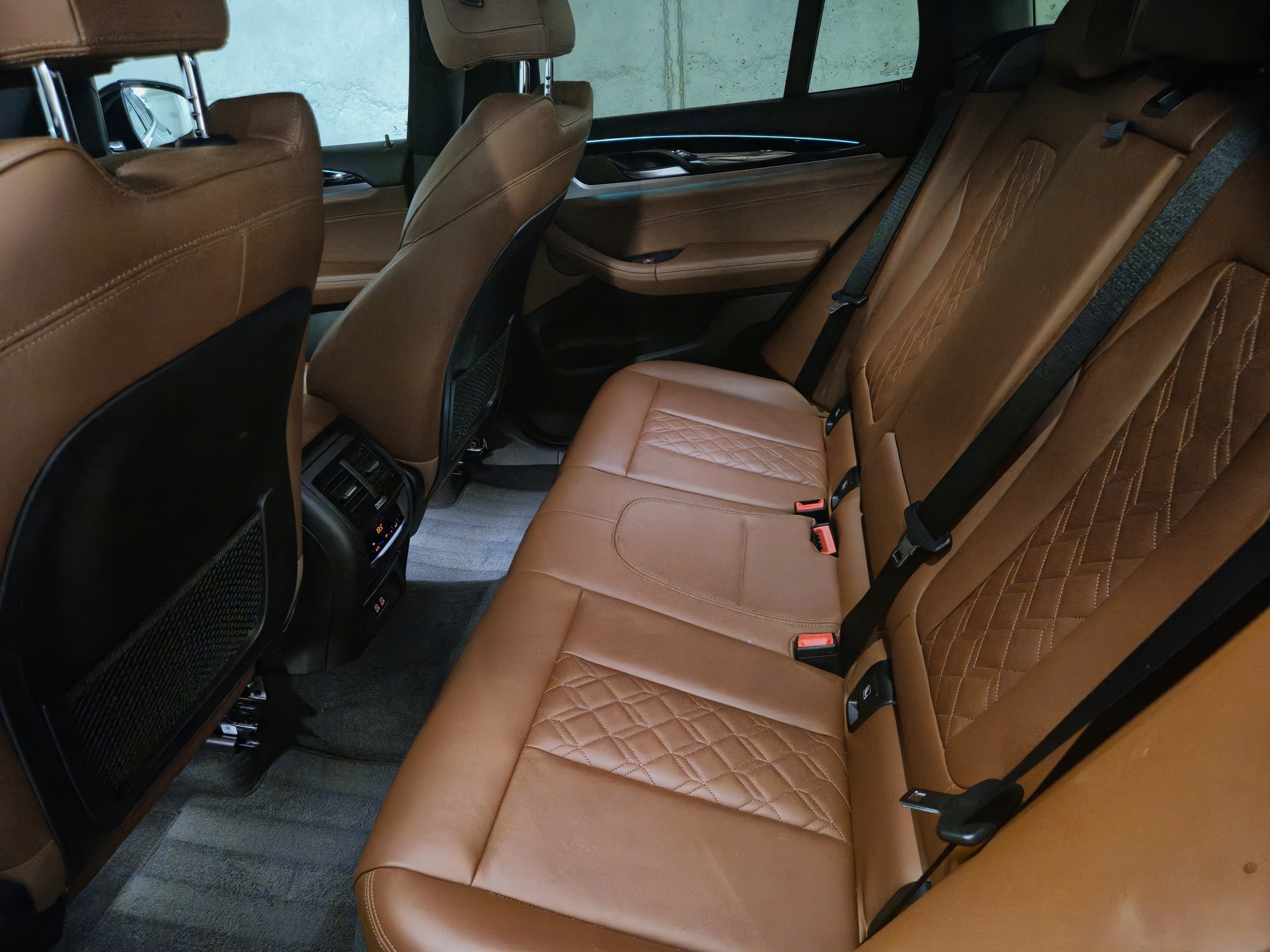 BMW X3 xDrive 30i Luxury Line Steptronic-image-15
