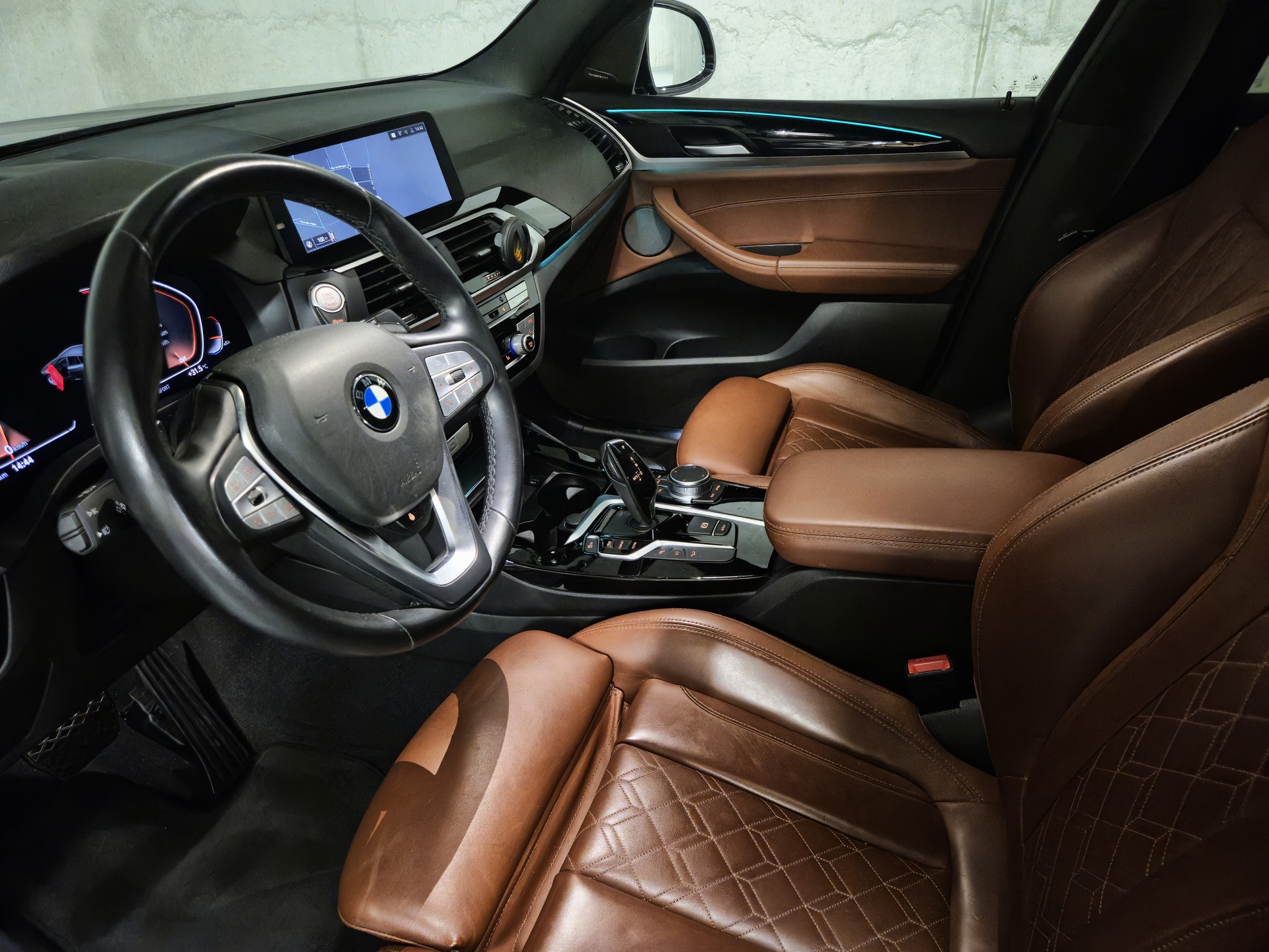 BMW X3 xDrive 30i Luxury Line Steptronic-image-8