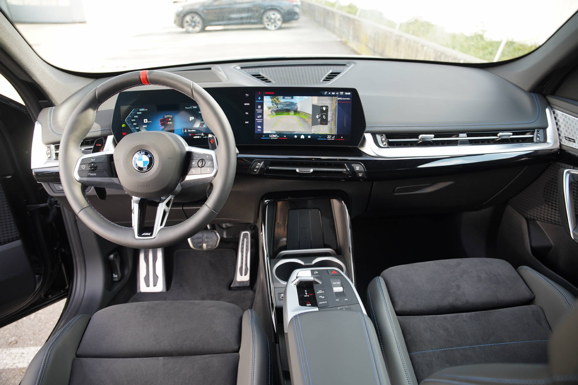 BMW X1 xDrive M35i M Sport Pro-image-11