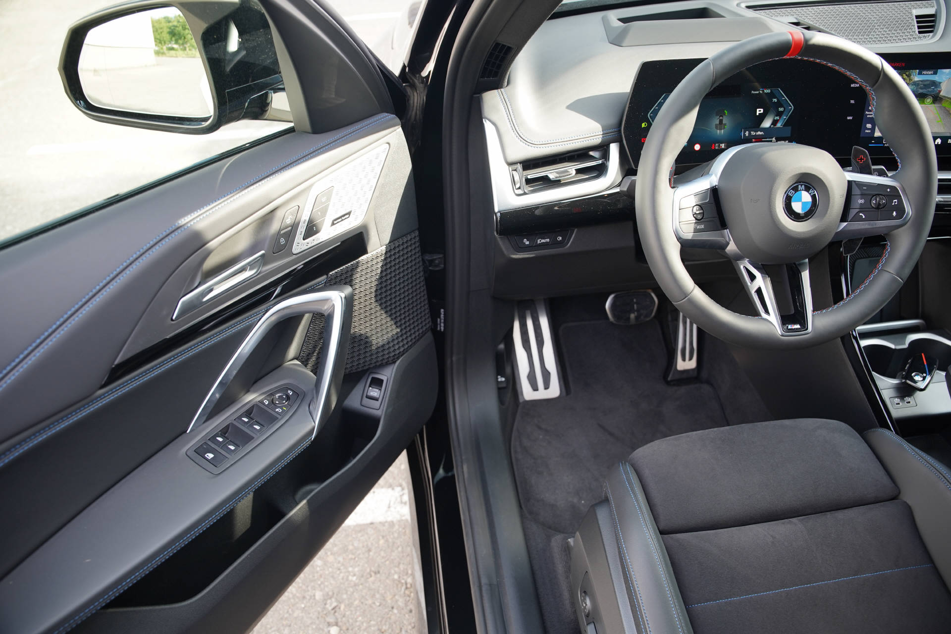 BMW X1 xDrive M35i M Sport Pro-image-8